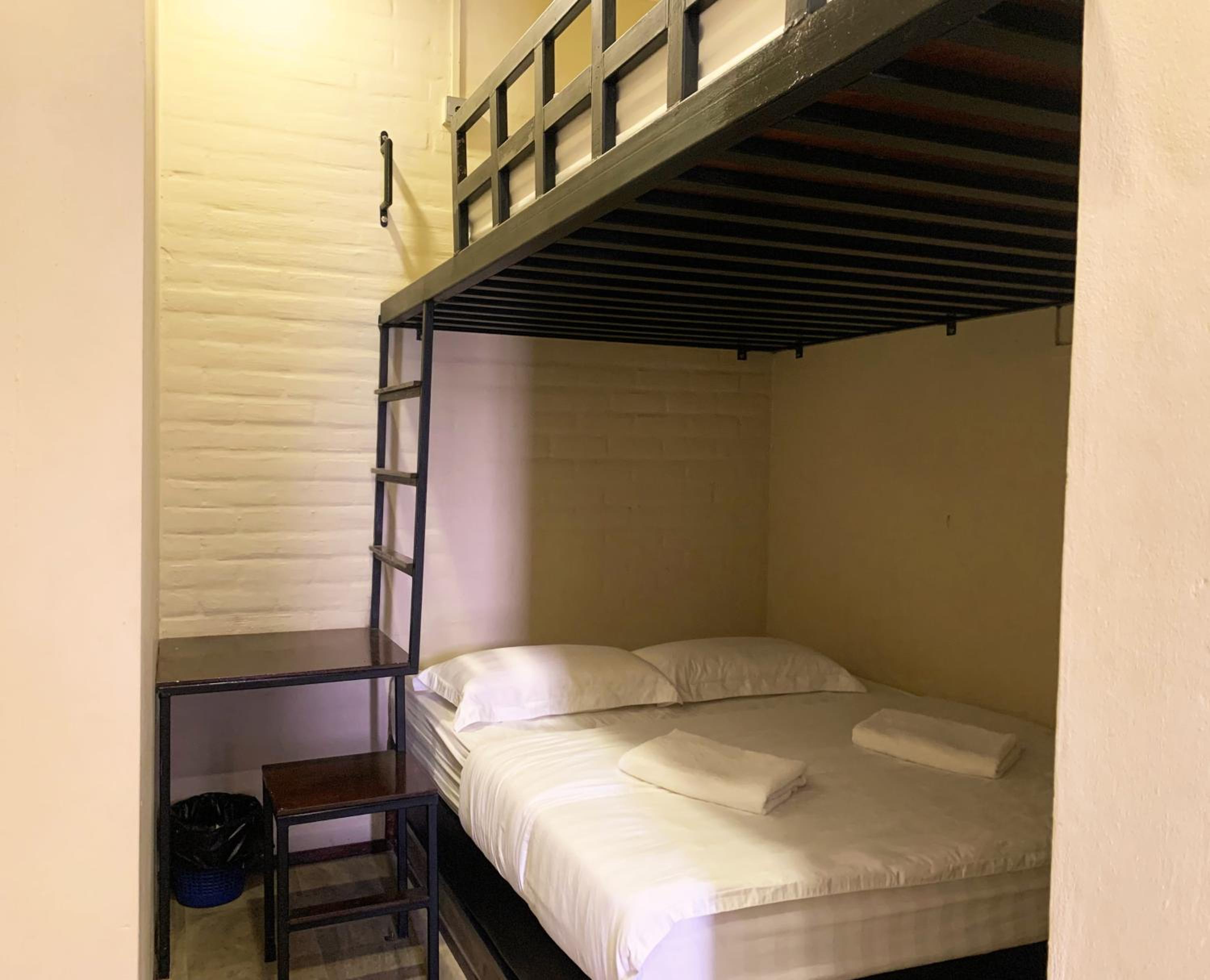 Queen Room With Two Queen Beds photo 2