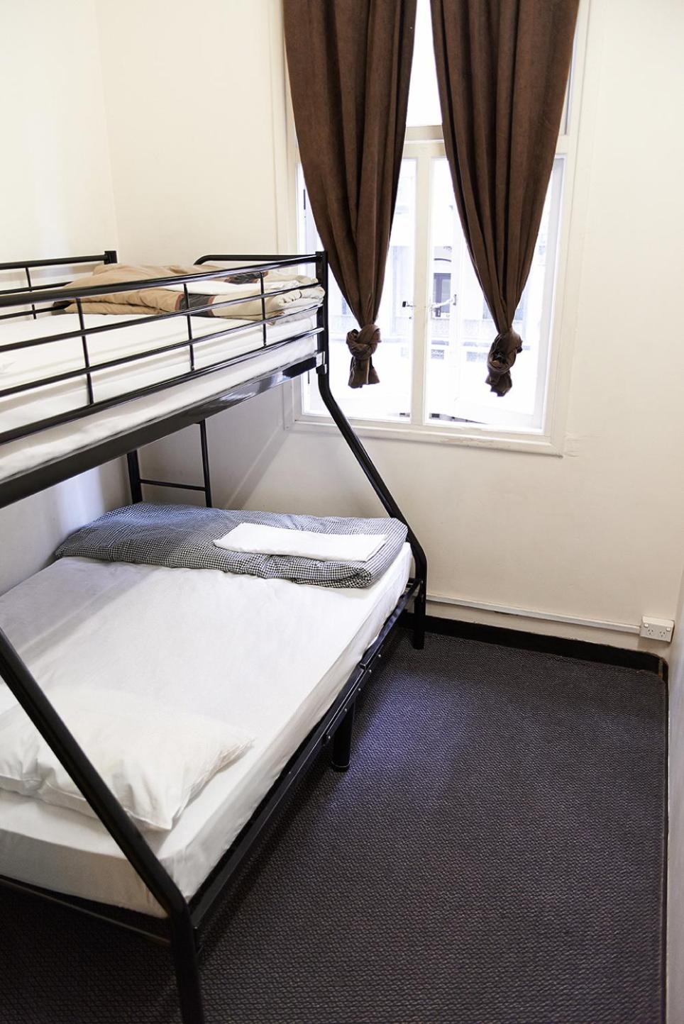 Triple Room with Shared Bathroom photo 1