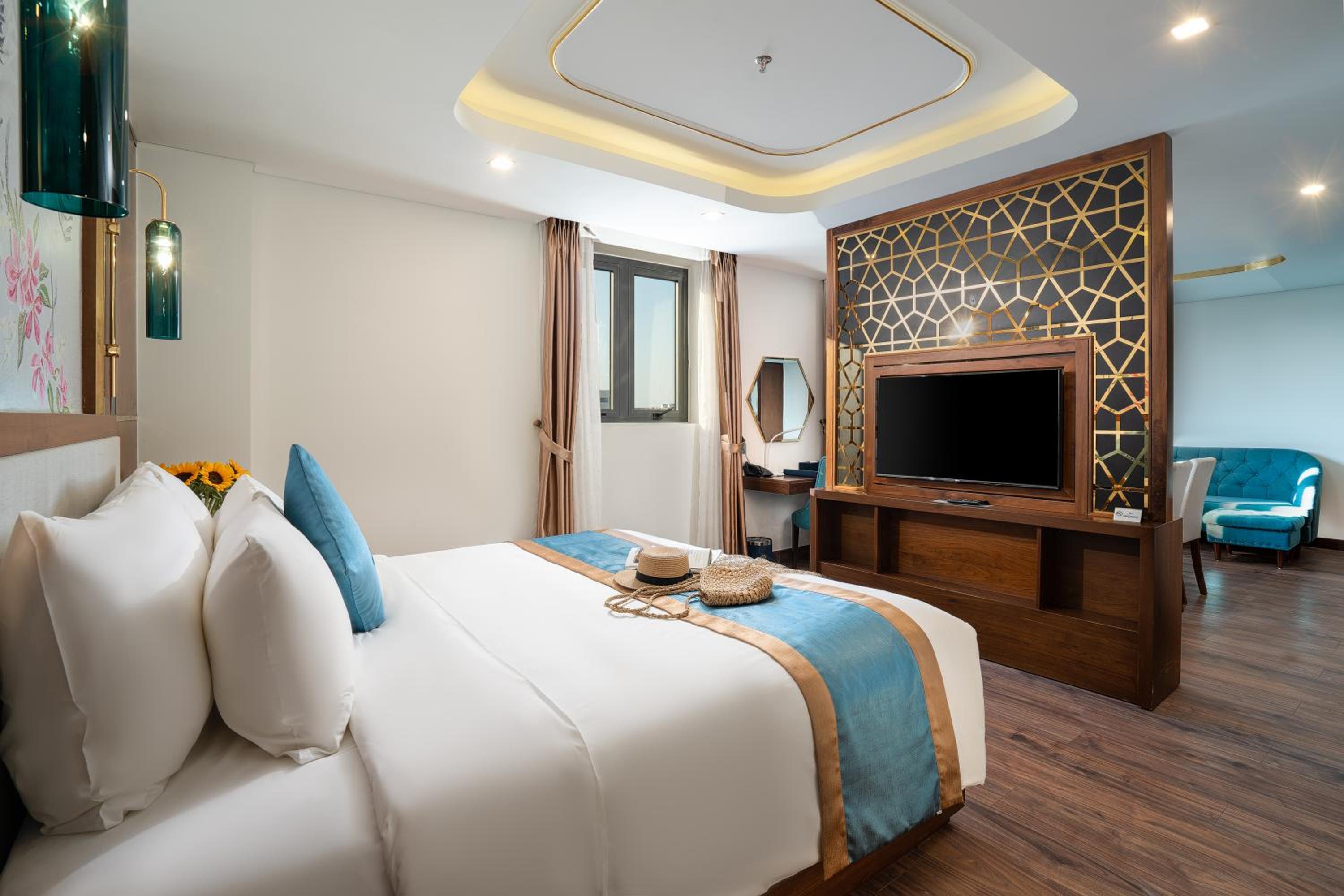 Junior Suite - Photo 8