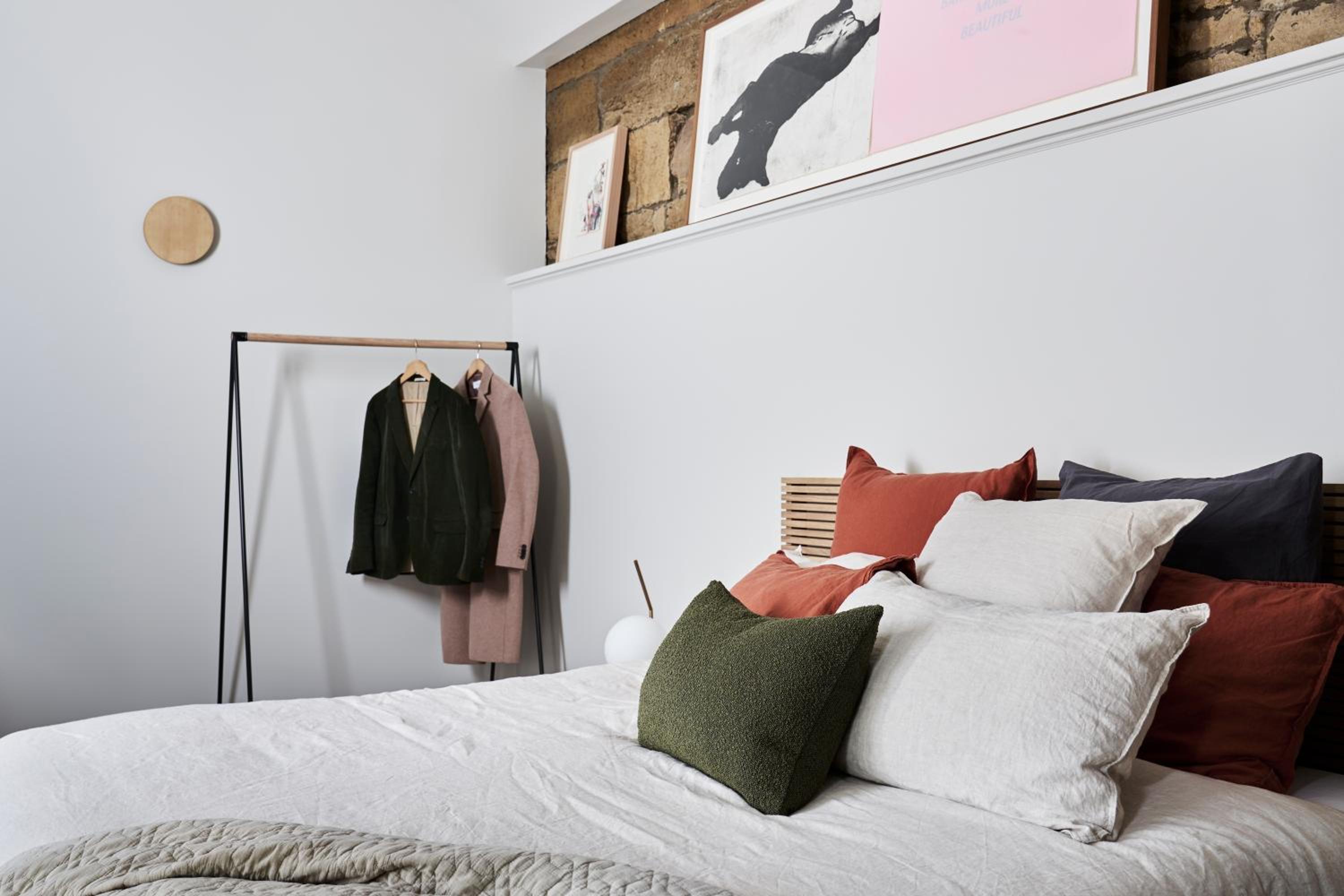 One-Bedroom Suite - Photo 1