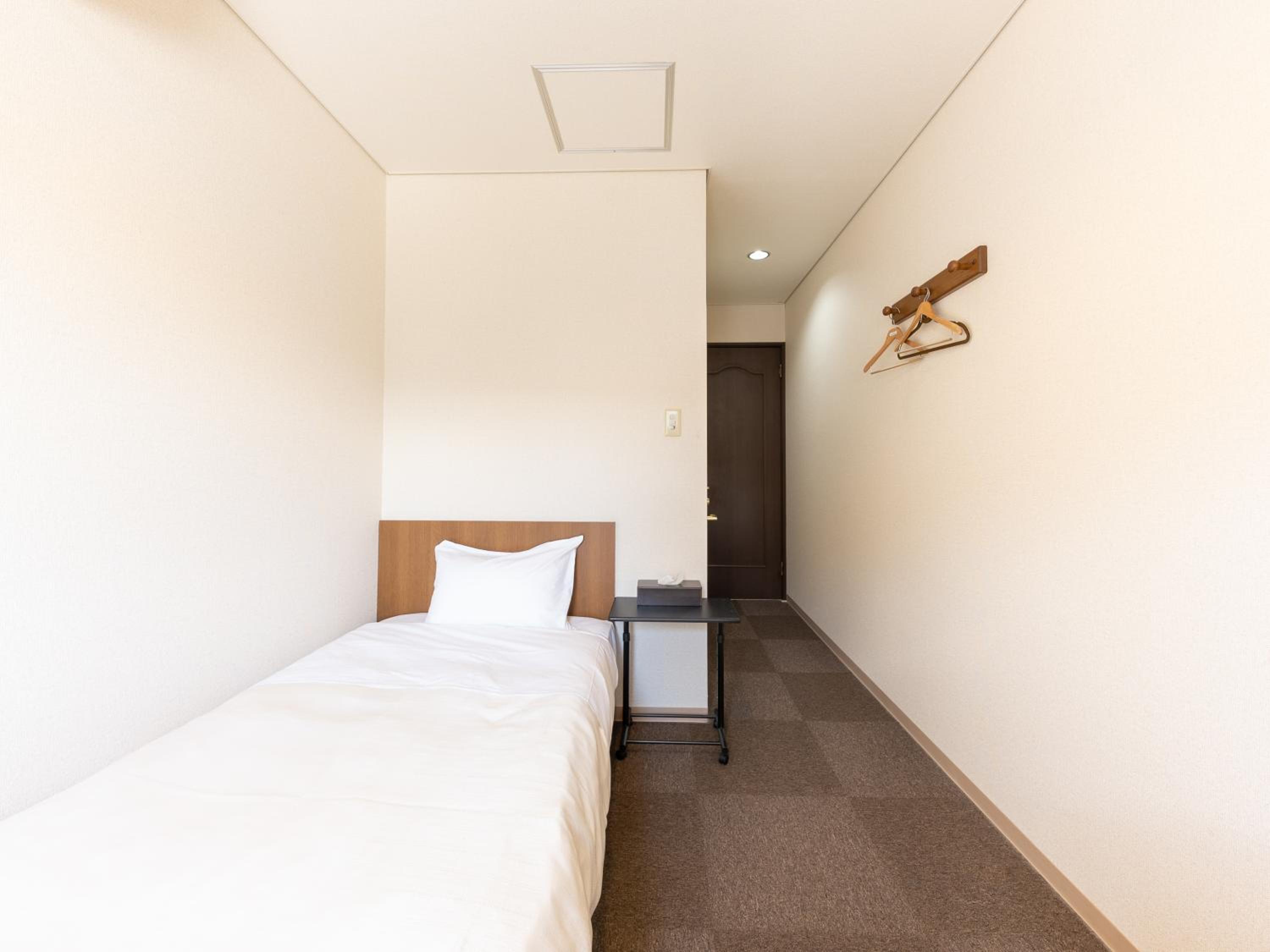 Single Room photo 1