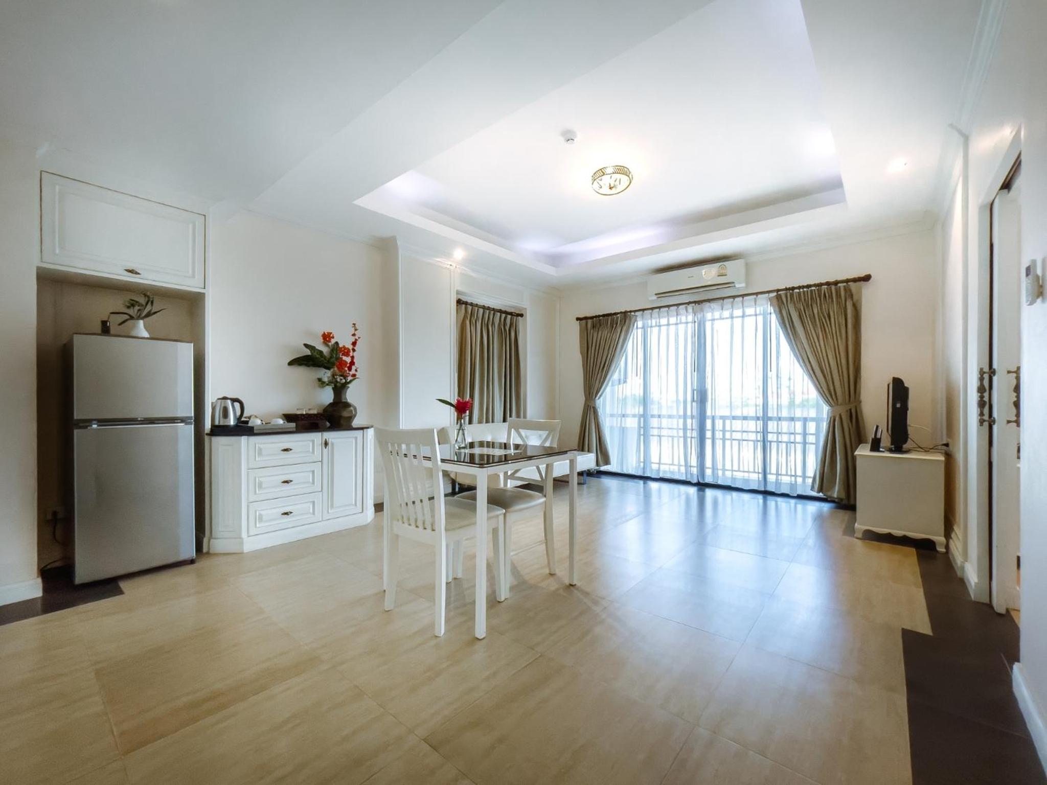 Suite photo 1