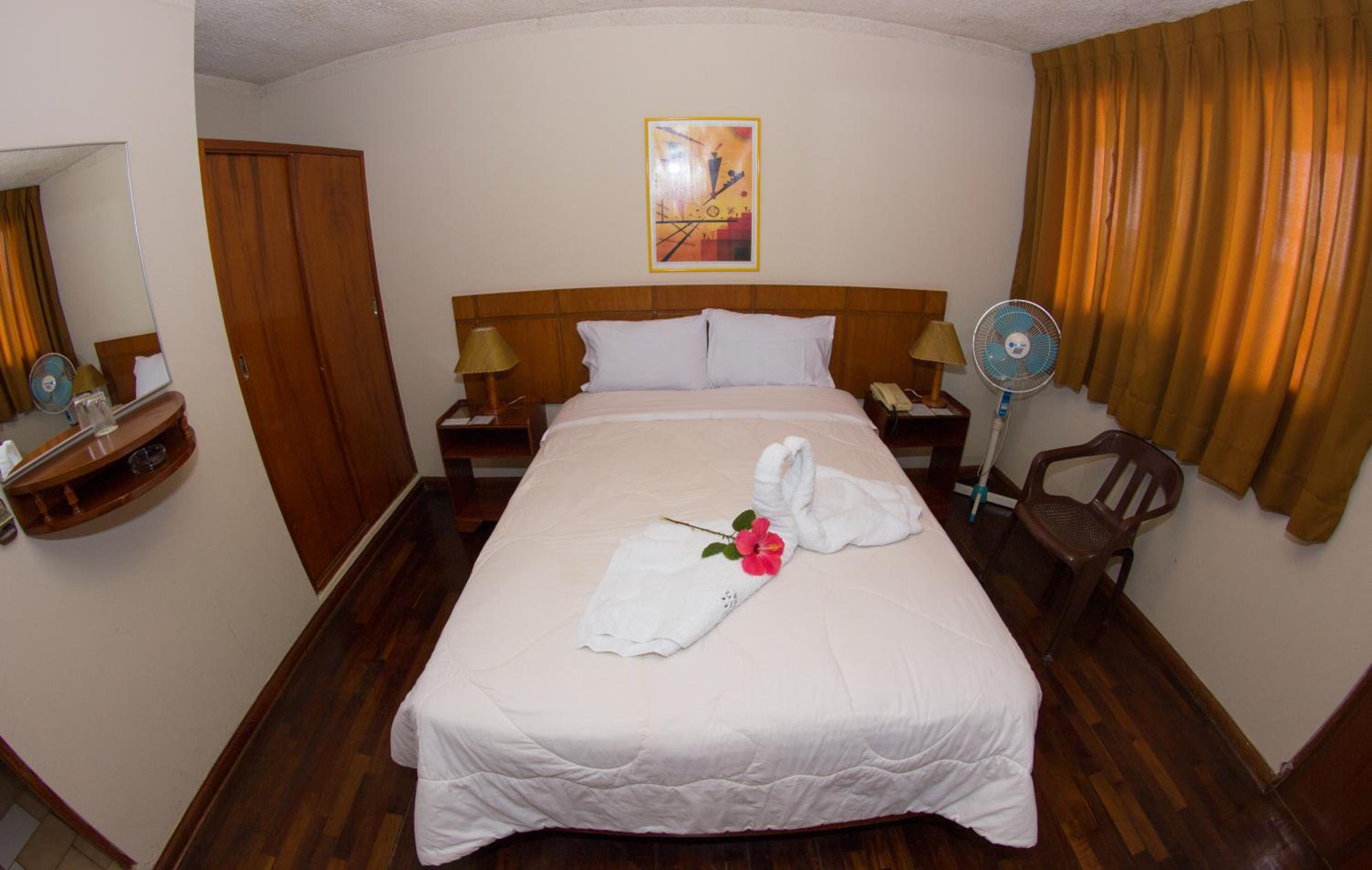 Deluxe Queen Room photo 2