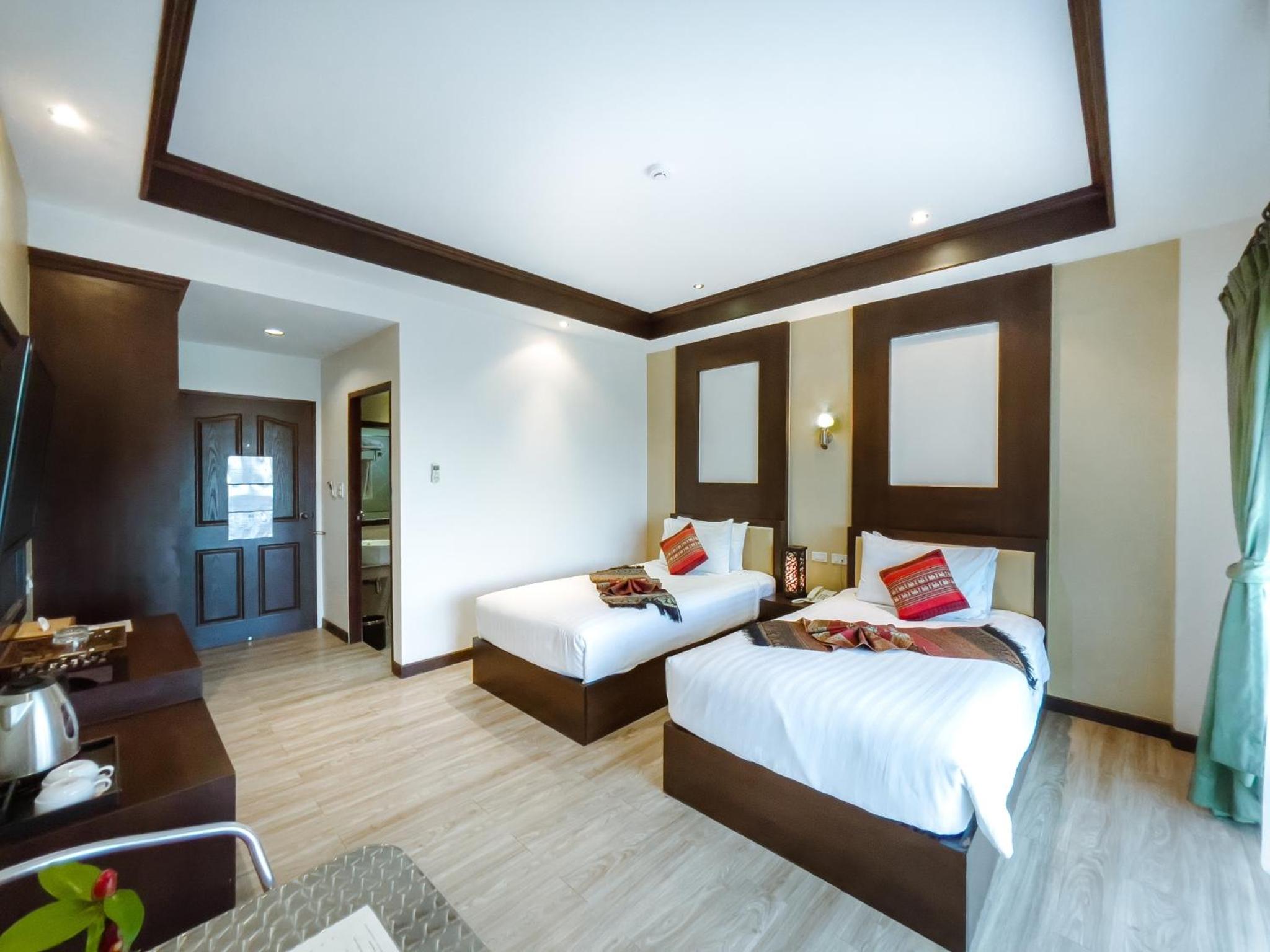 Deluxe Twin Room photo 1