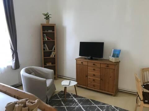 Double Room with Shared Bathroom photo 1