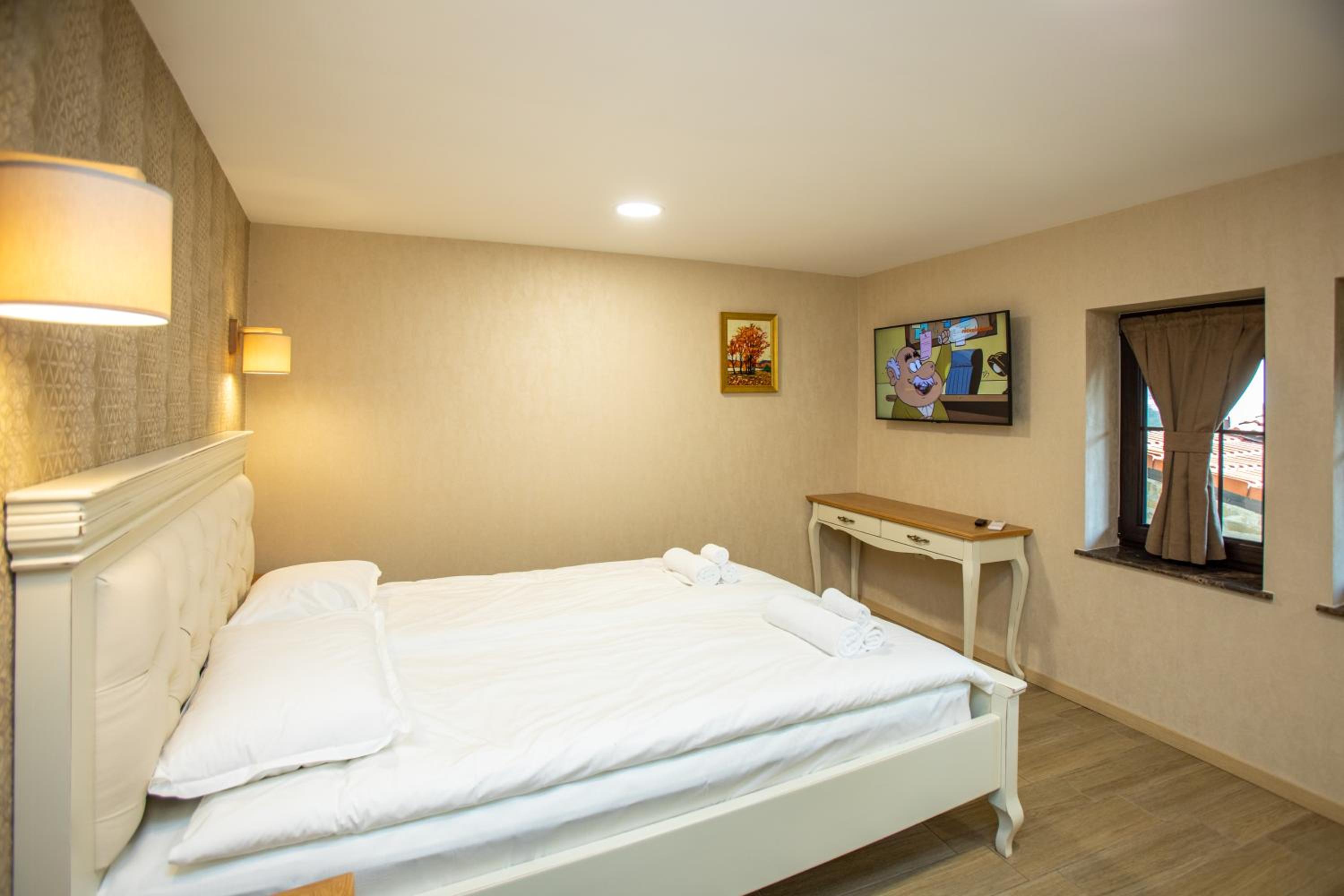 Deluxe Double Room photo 3