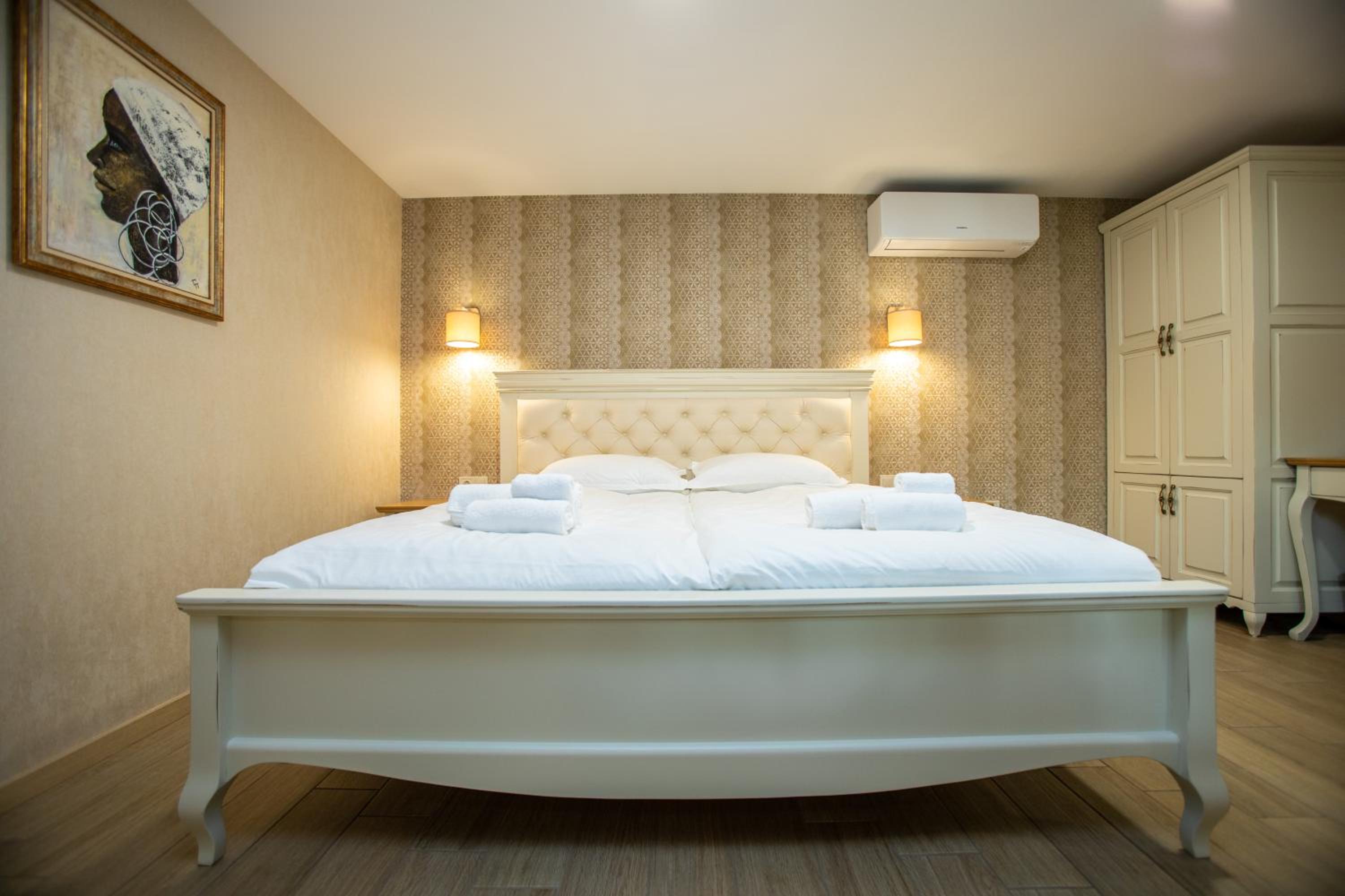 Deluxe Double Room photo 3