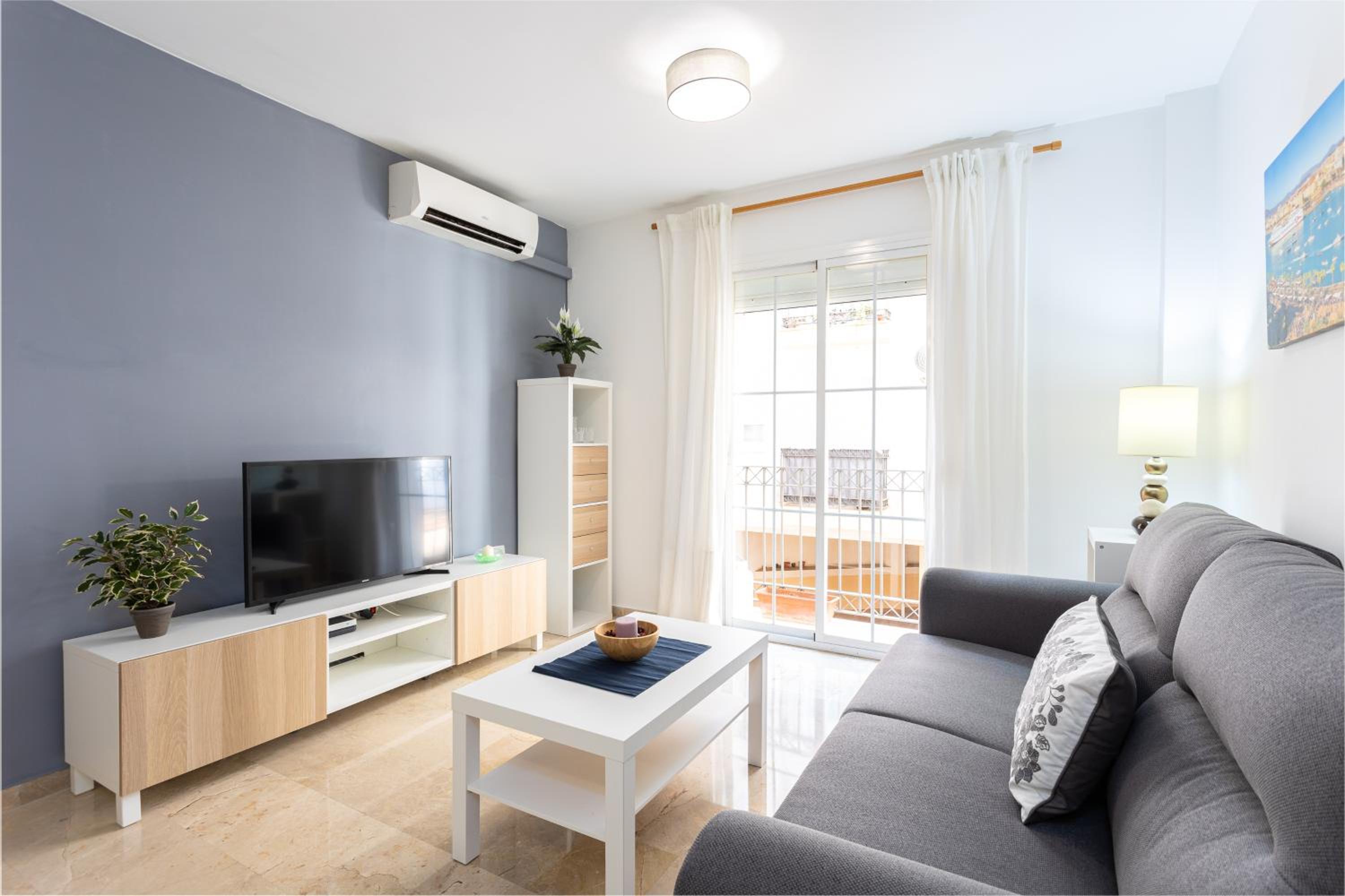 Apartamento con Balcón