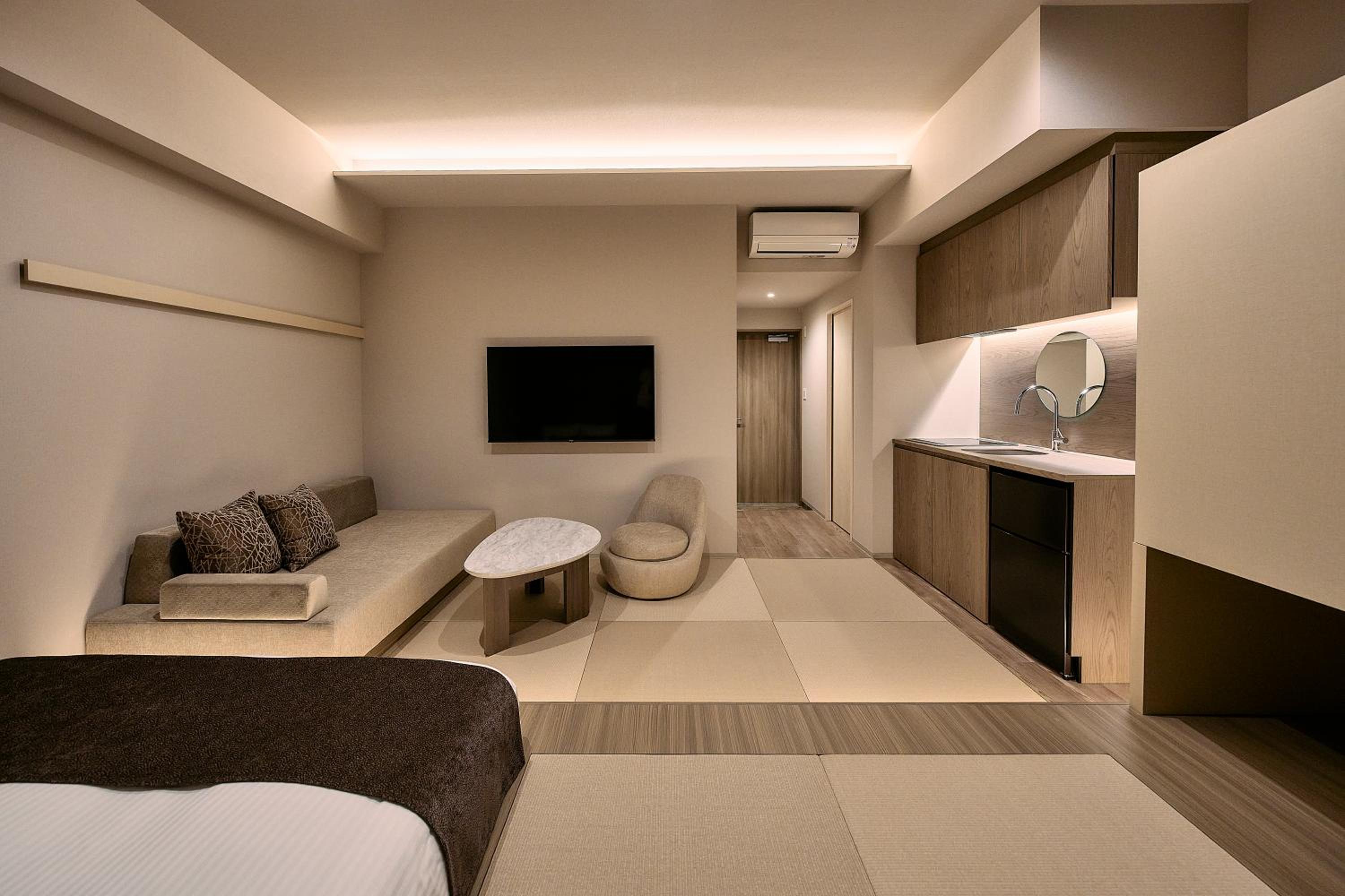 Quadruple Room - Photo 2