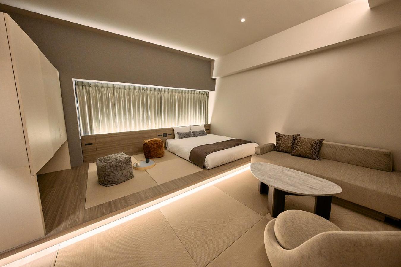 Quadruple Room - Photo 1
