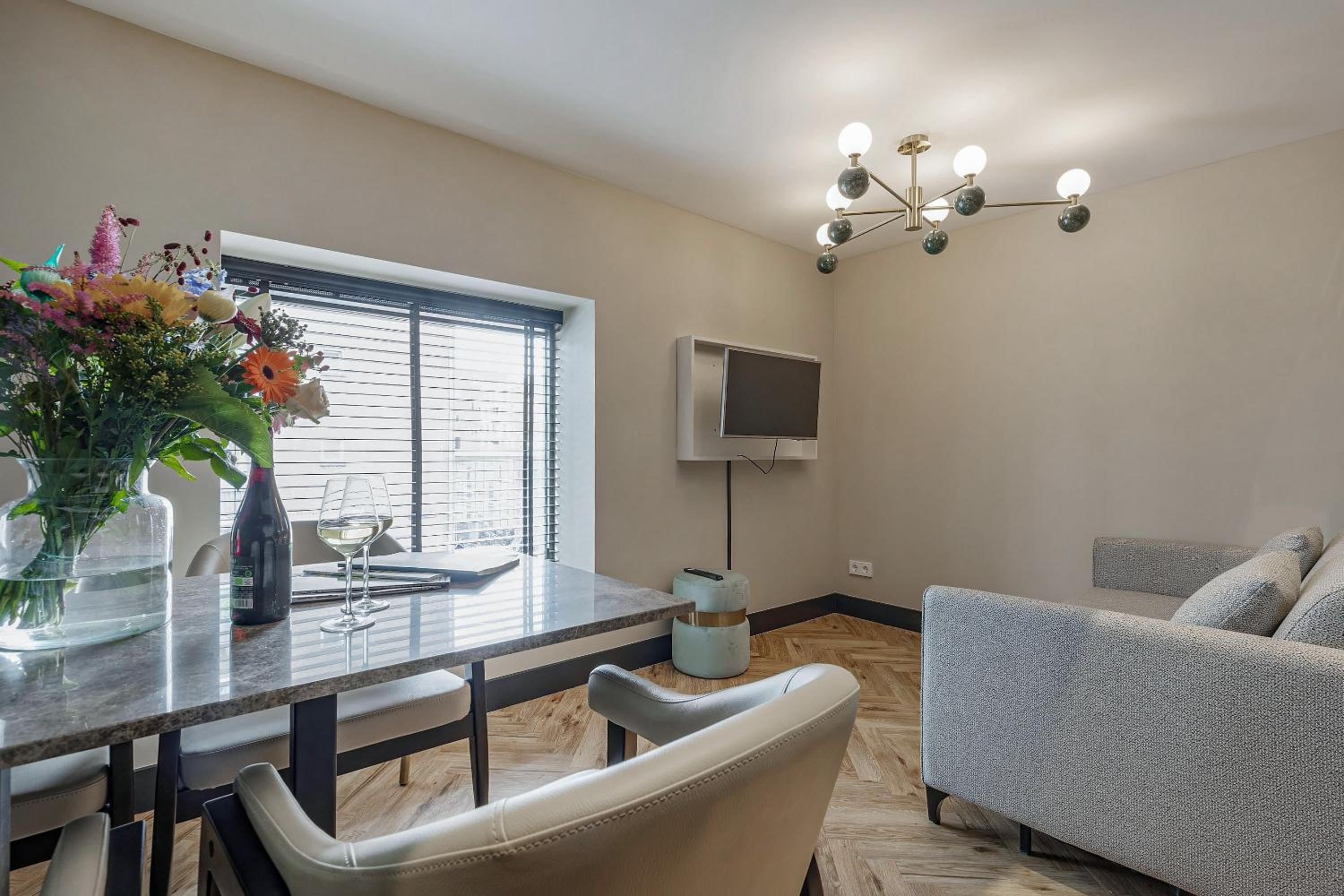 Maisonette photo 1