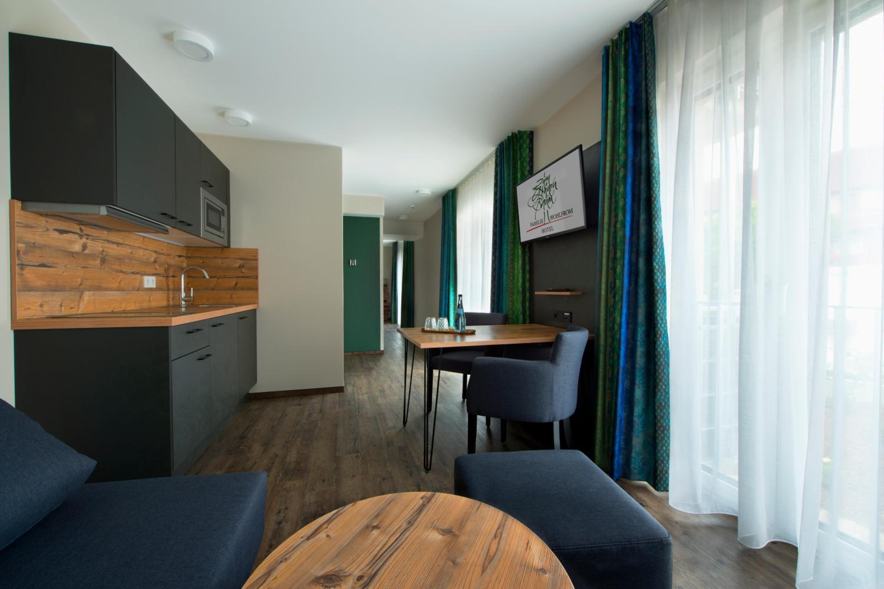 One-Bedroom Apartment