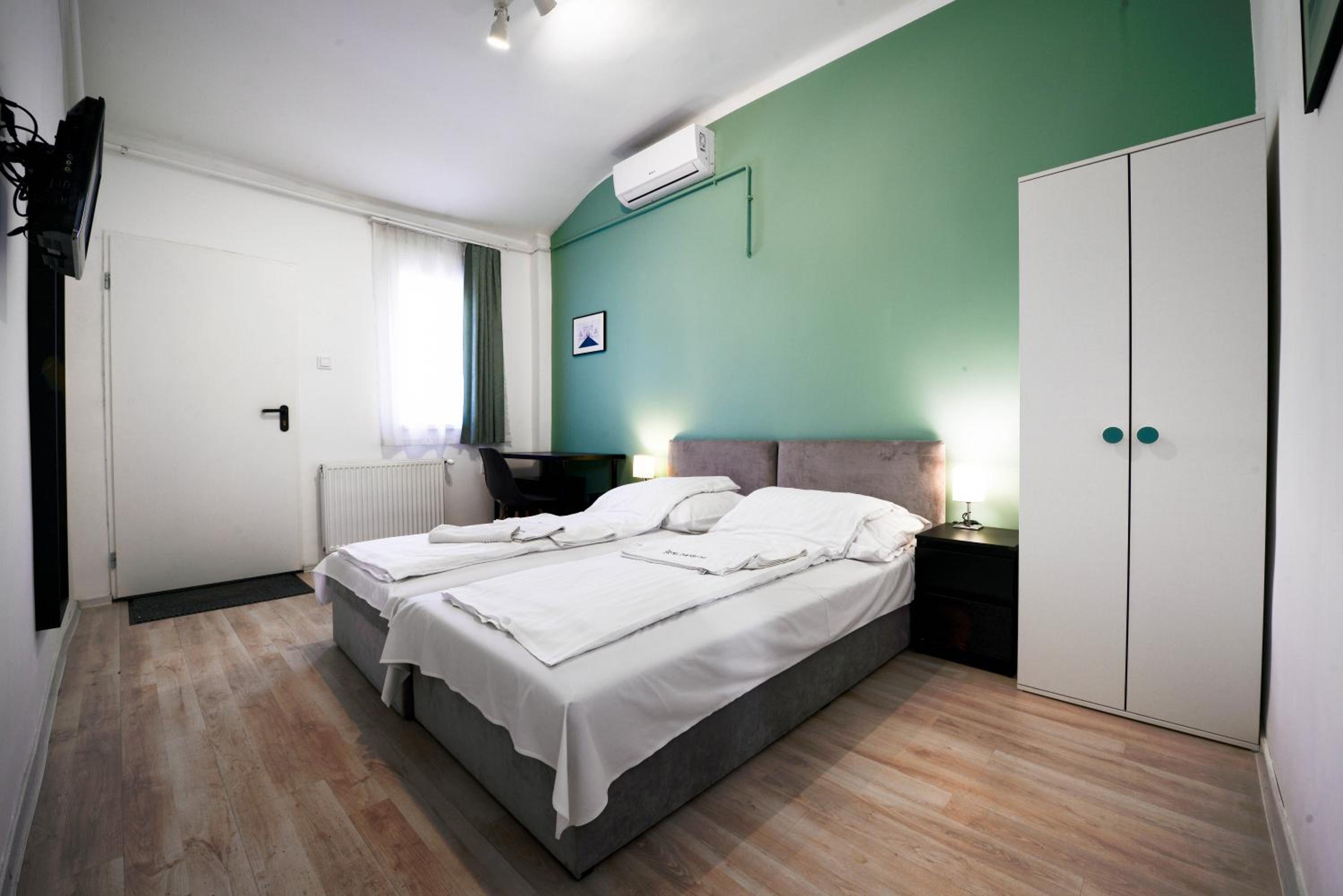Double or Twin Room - Photo 1
