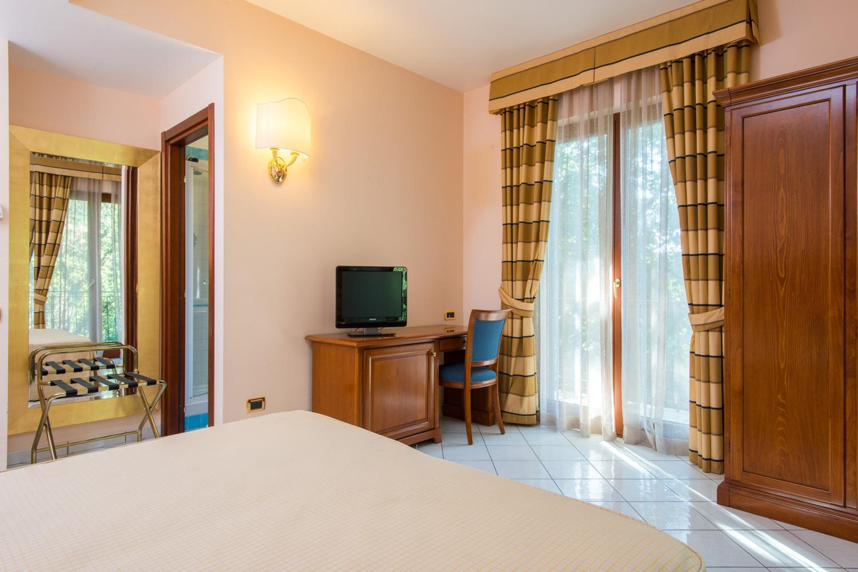 Superior Double Room photo 3