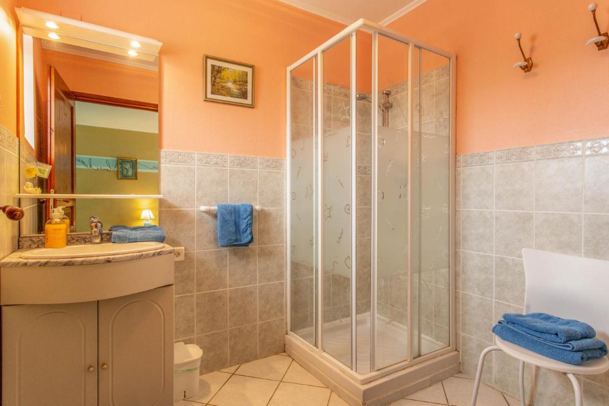 Classic Triple Room photo 3
