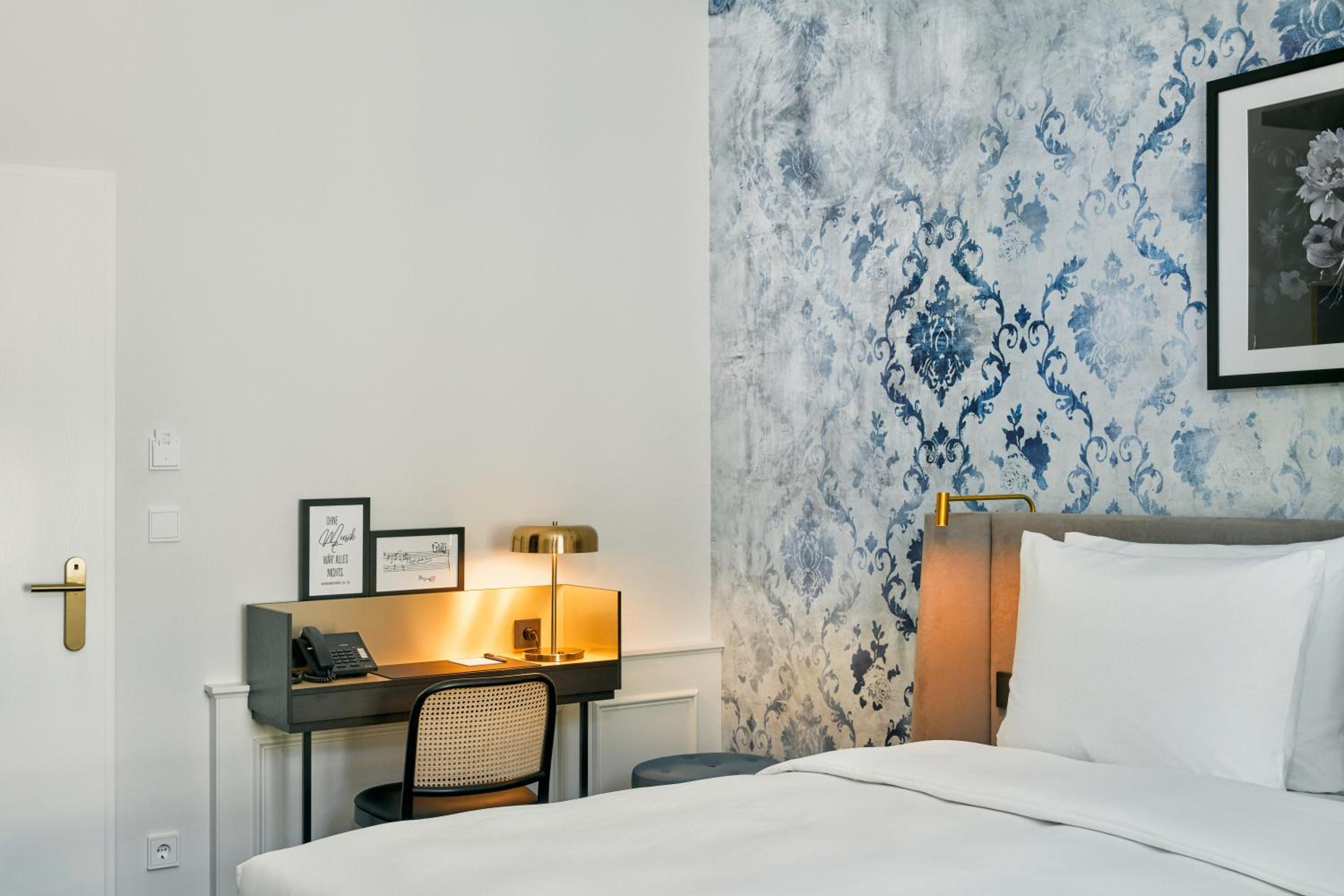 Superior Double Room - Photo 4