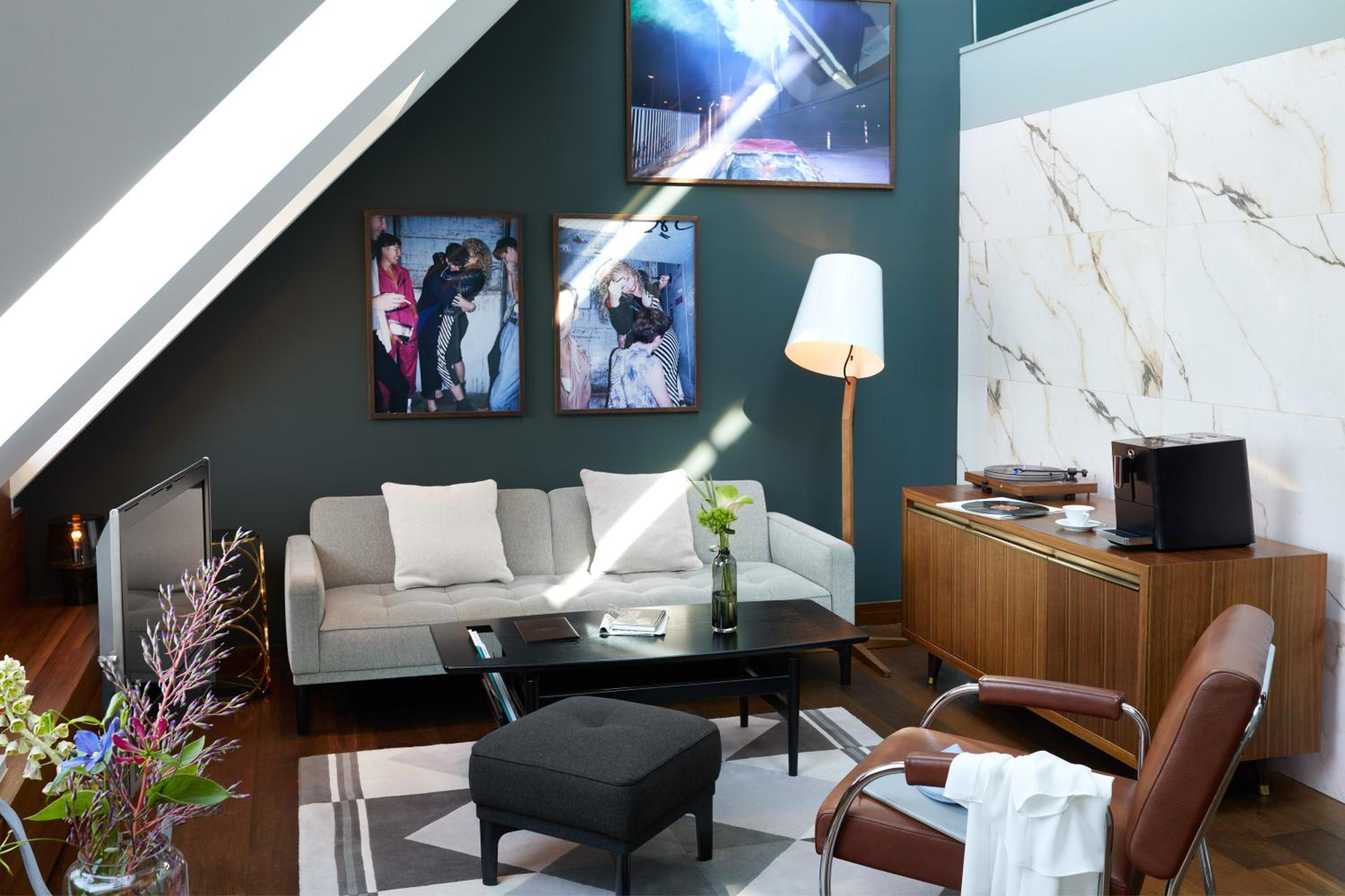 Duplex Suite with State Opera View - Top Floor