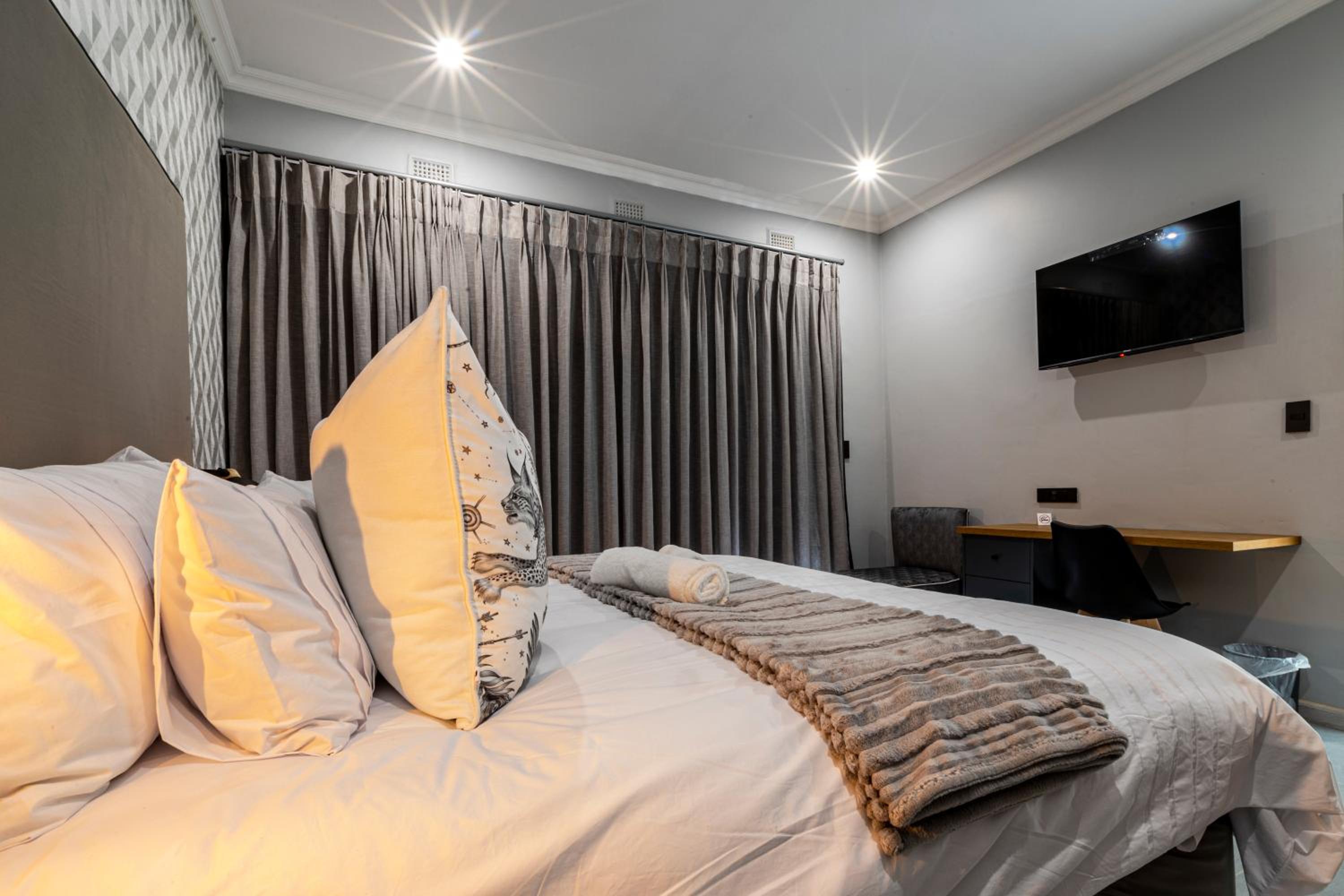 King Room - Photo 13