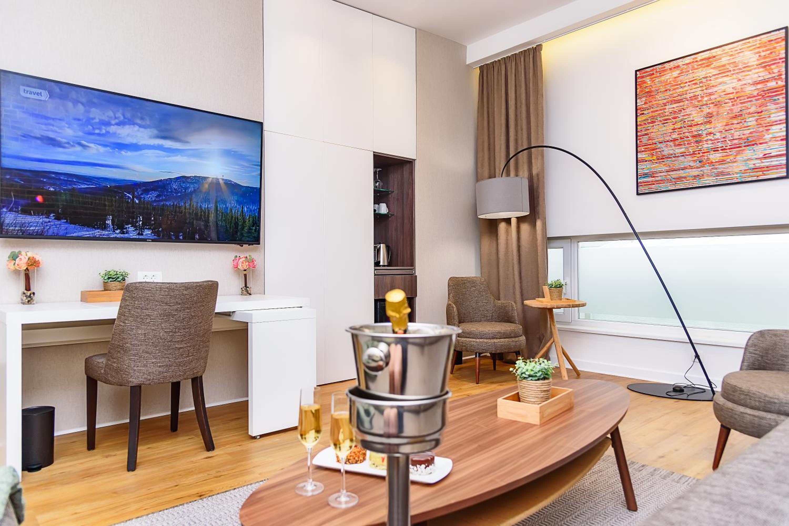 Superior Suite photo 2