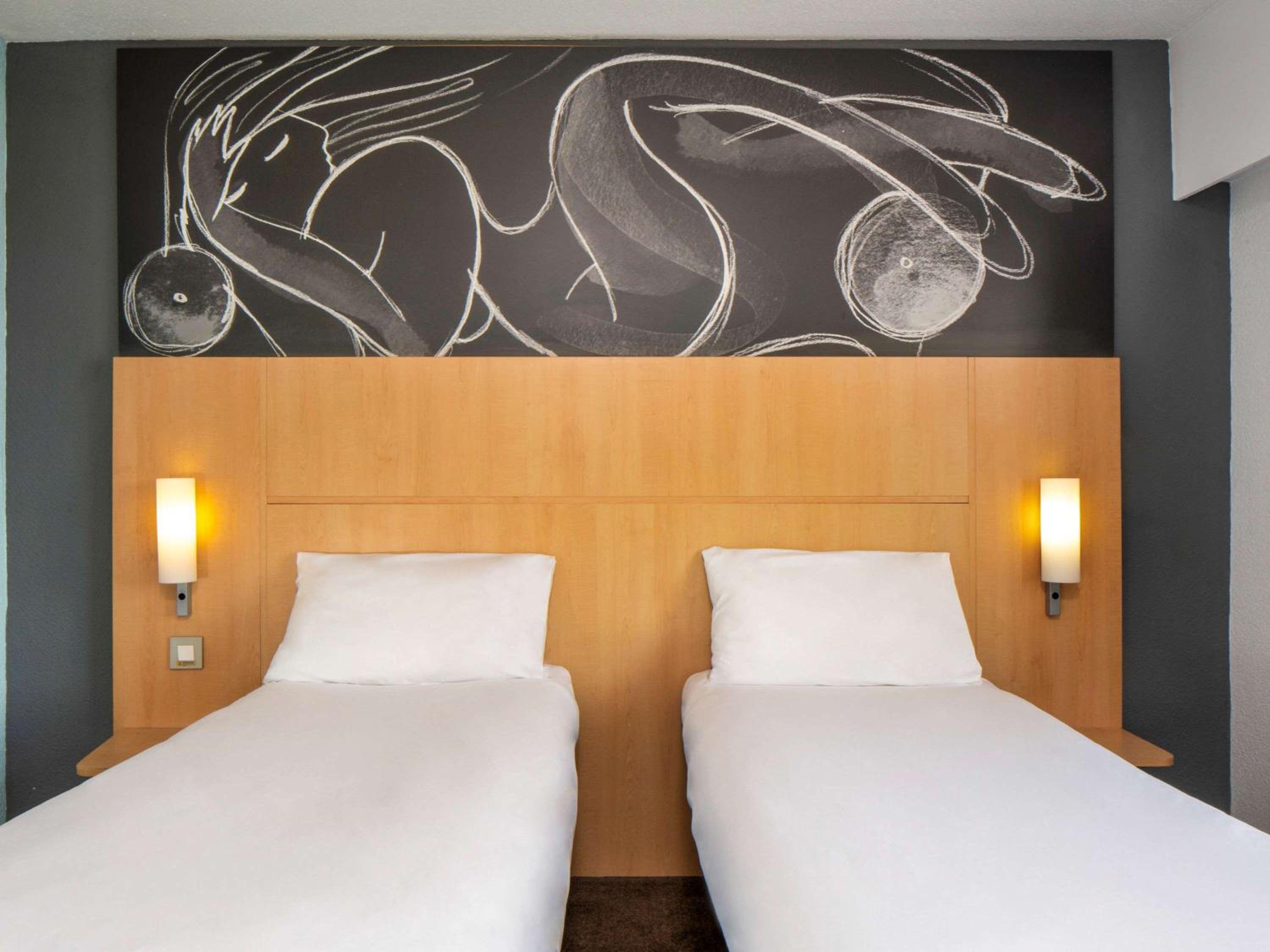 Double Room - Photo 3