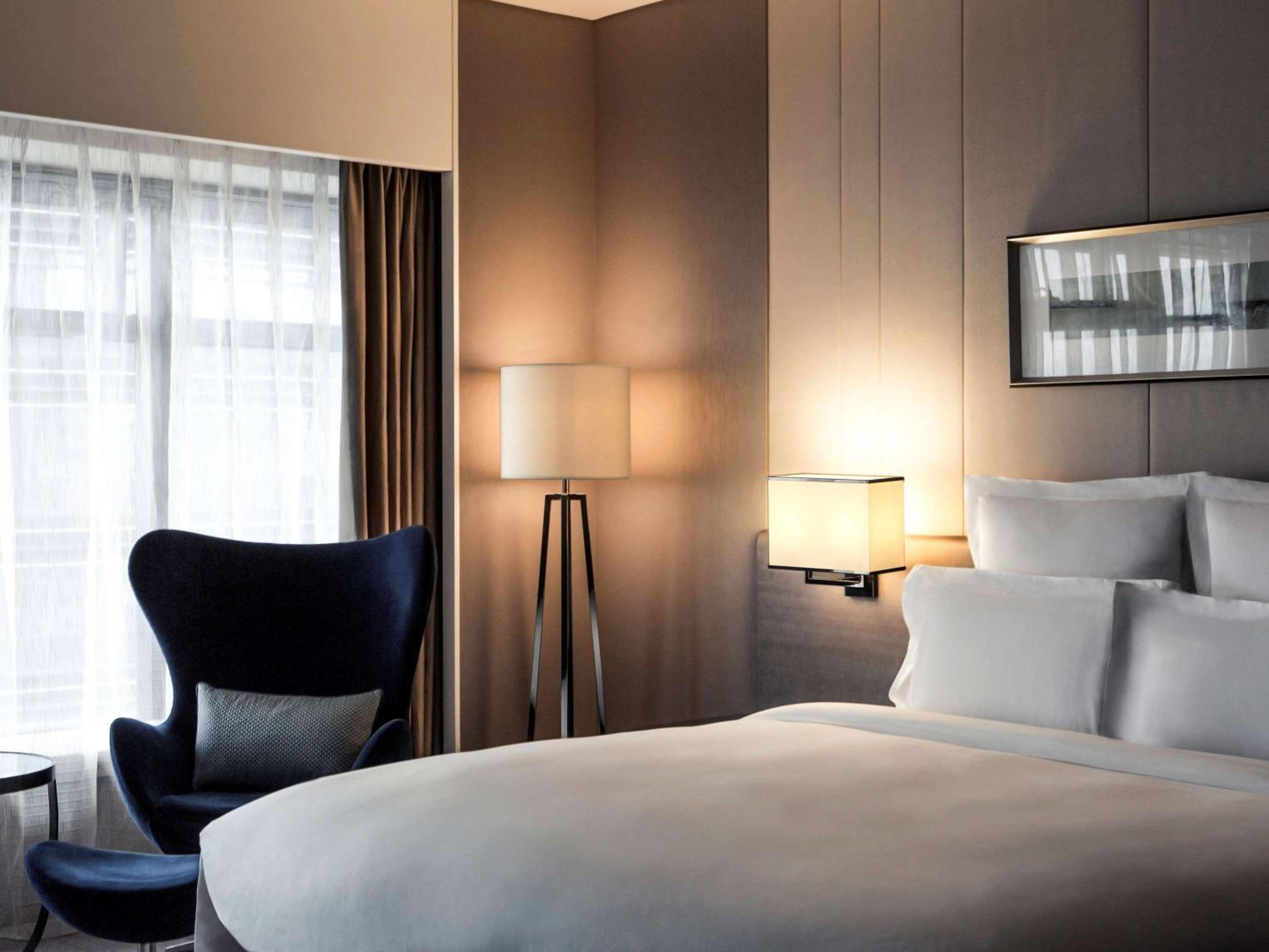 Premium Deluxe King Room photo 1
