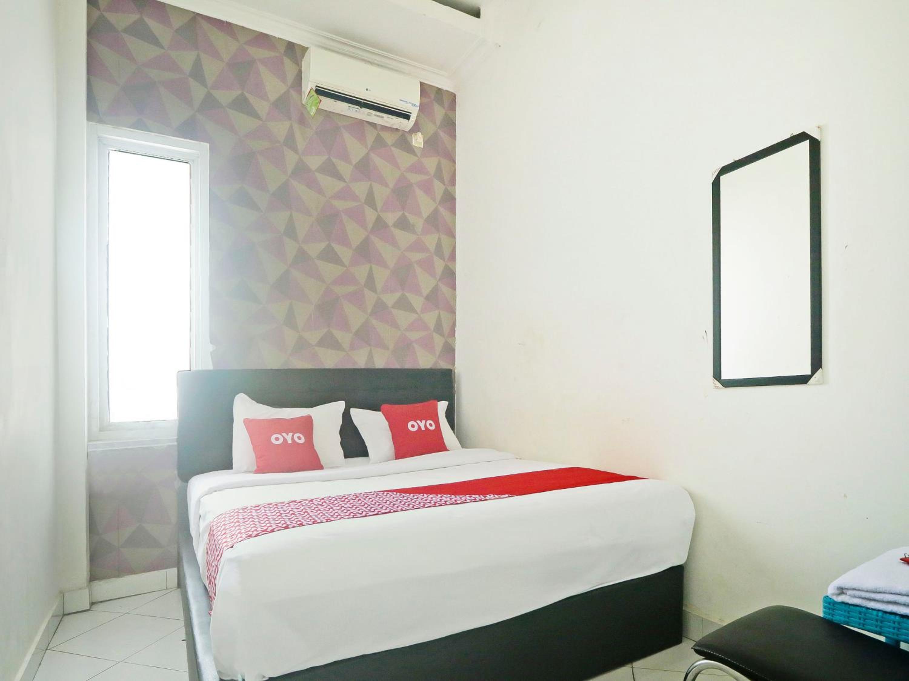 Economy Double Room photo 1