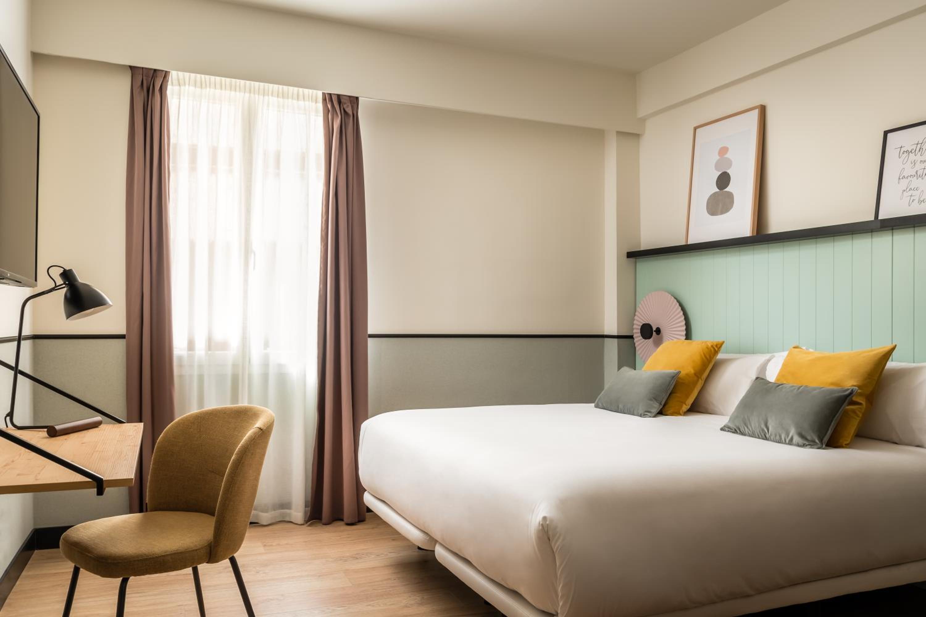 Double Room - Photo 1