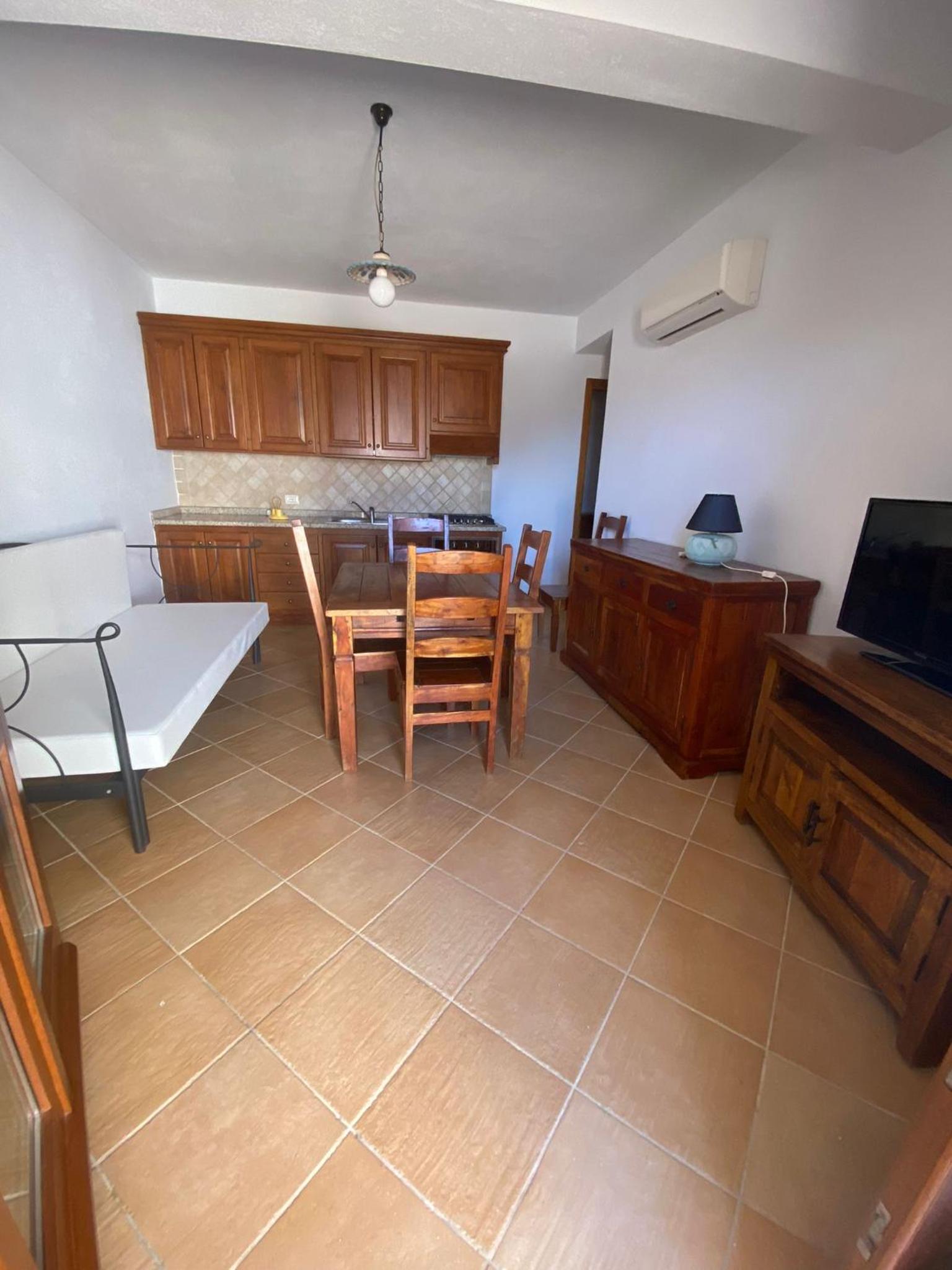 Apartment photo 2