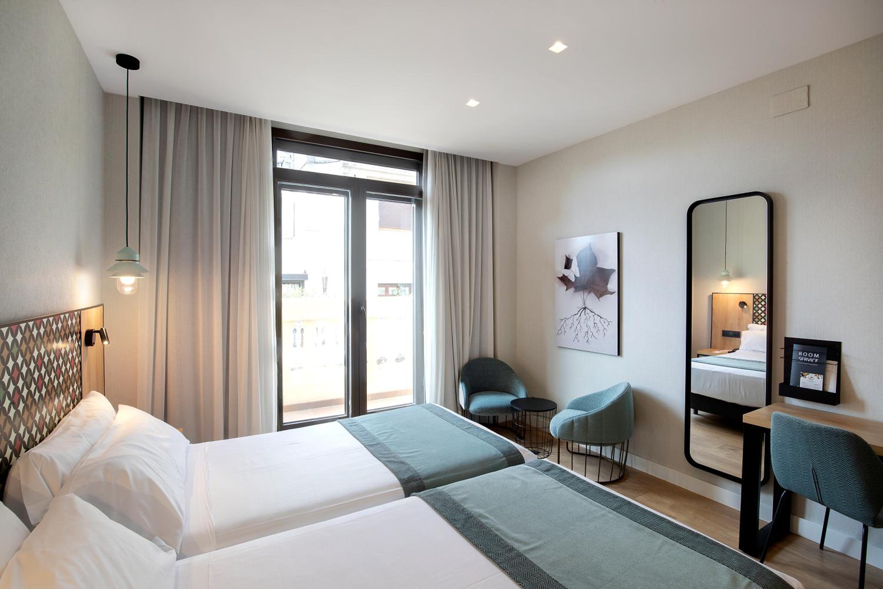 Superior Double or Twin Room with Terrace - Photo 1