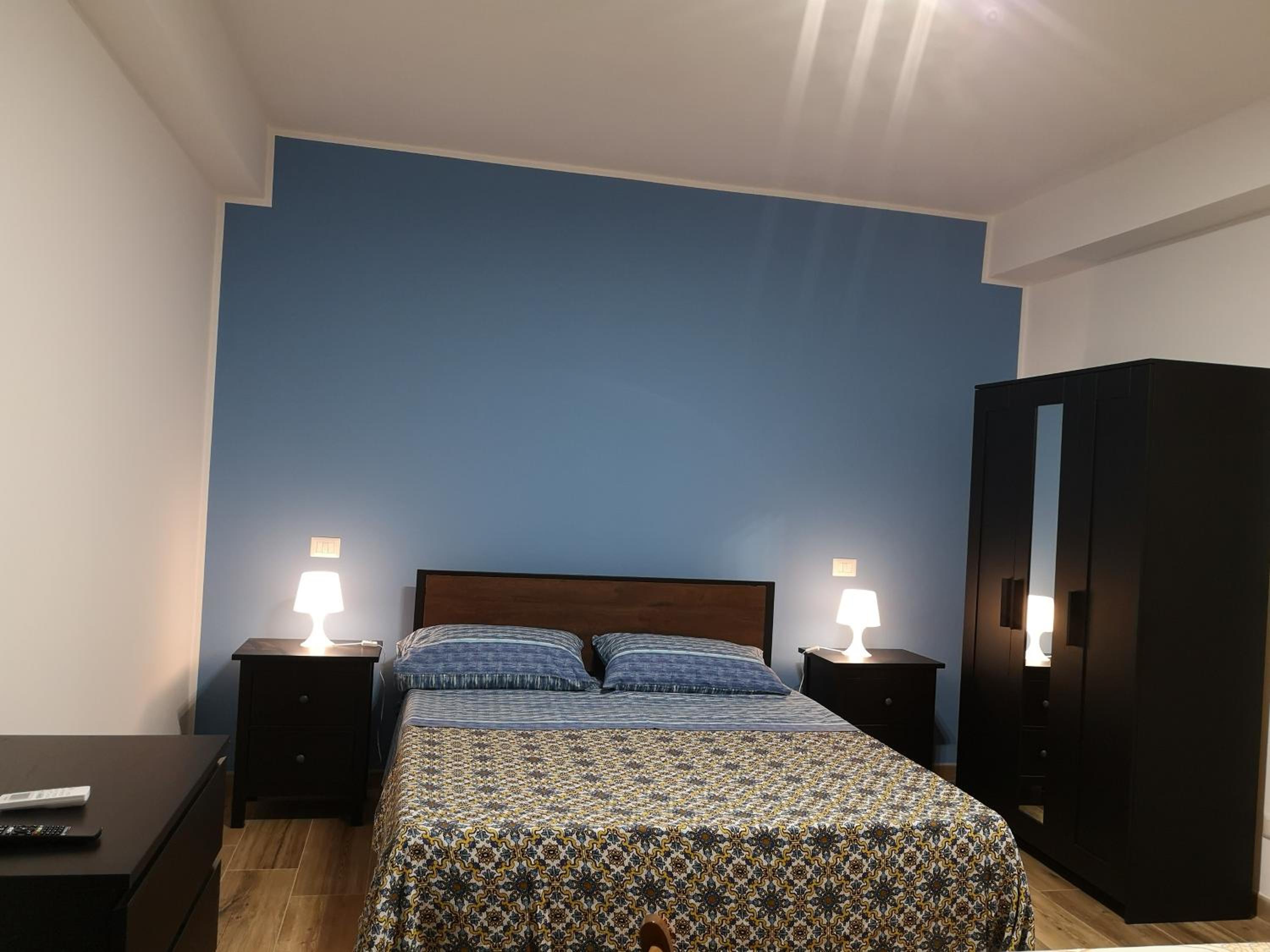 Studio Apartment photo 1