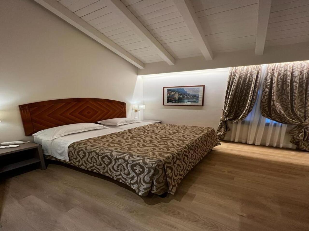 Comfort Double Room - Photo 14