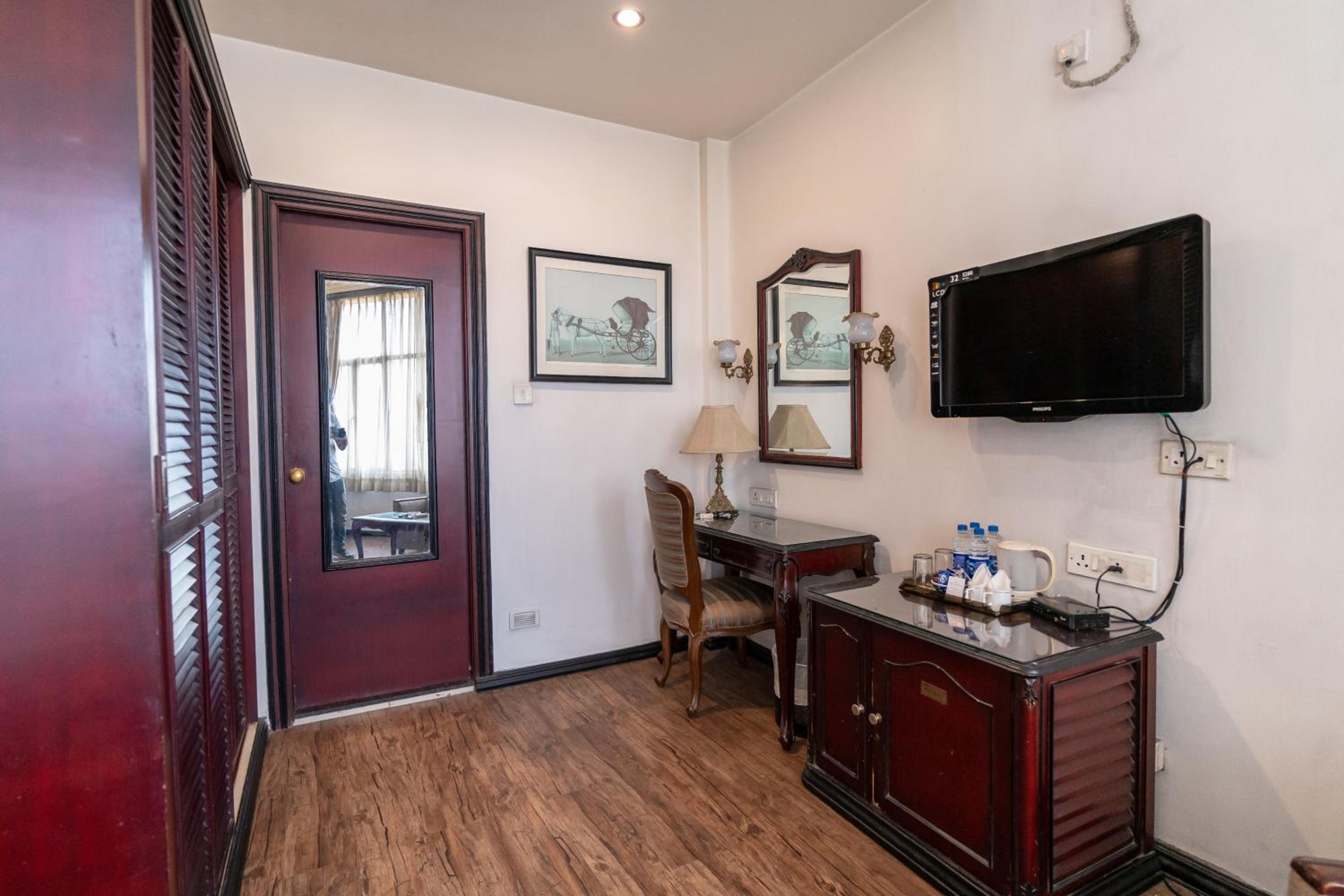 Executive Double Room - Photo 21