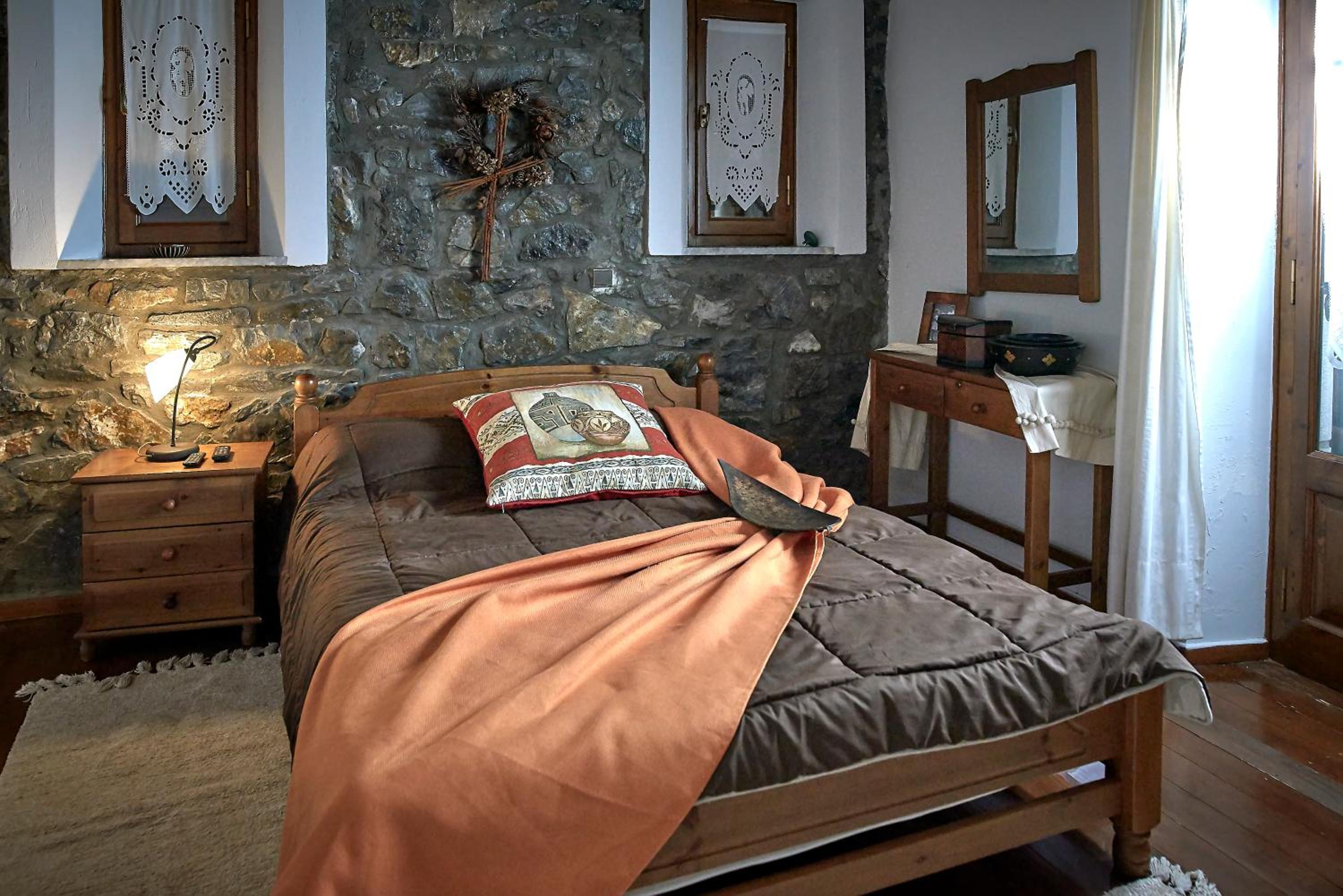 Suite with Garden View - Photo 5