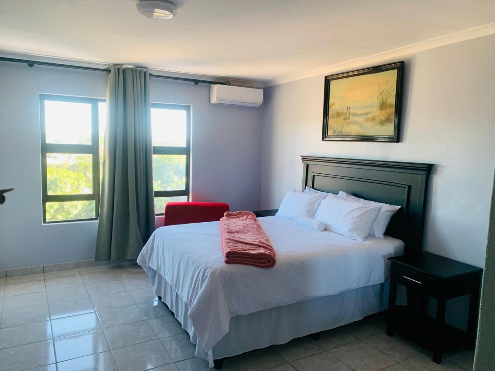 Double Room with Balcony - Photo 2