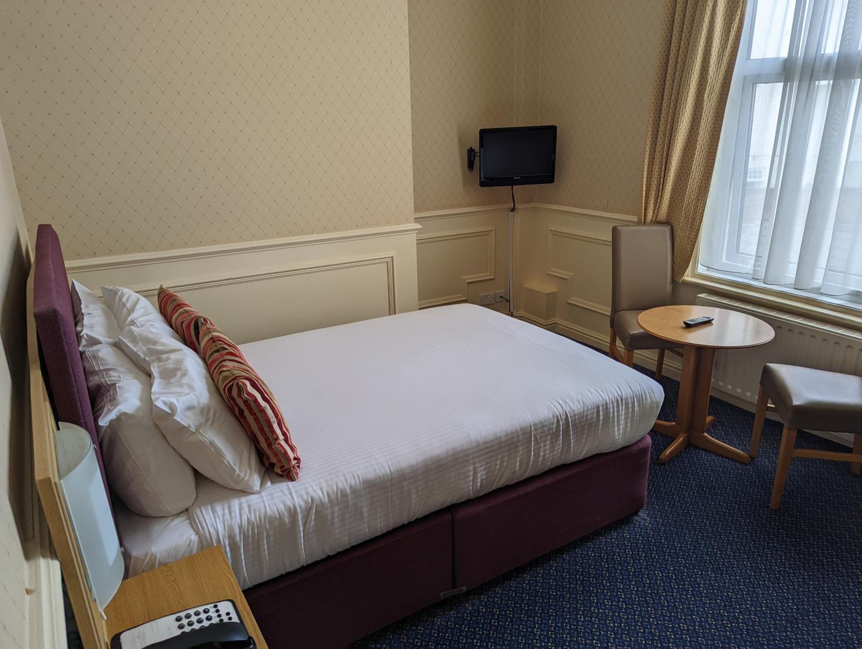 Double Room - Photo 4