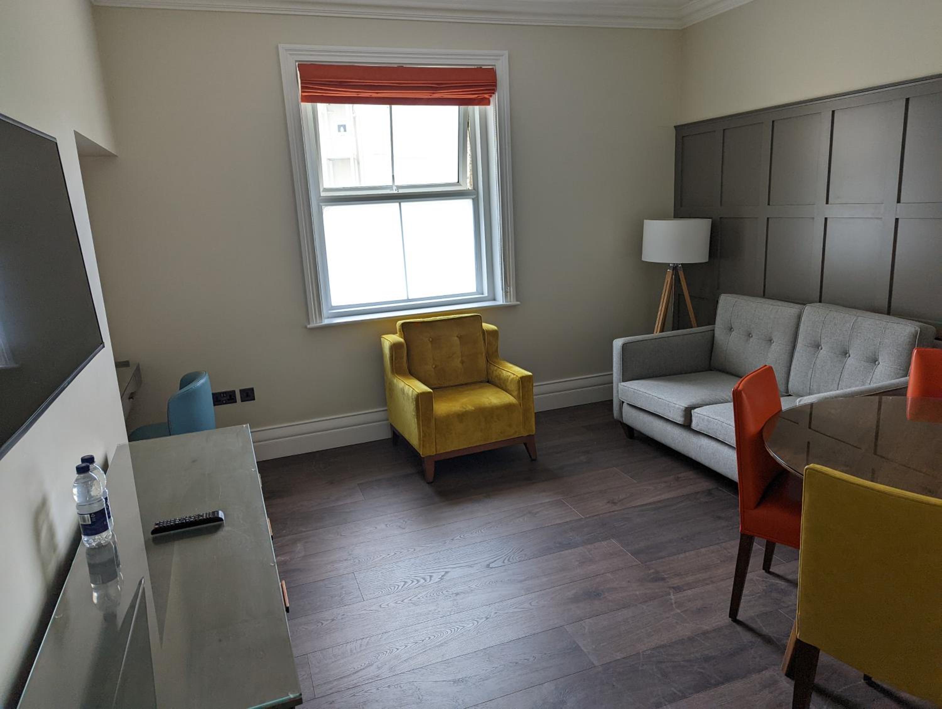Suite with Sea View - Photo 17