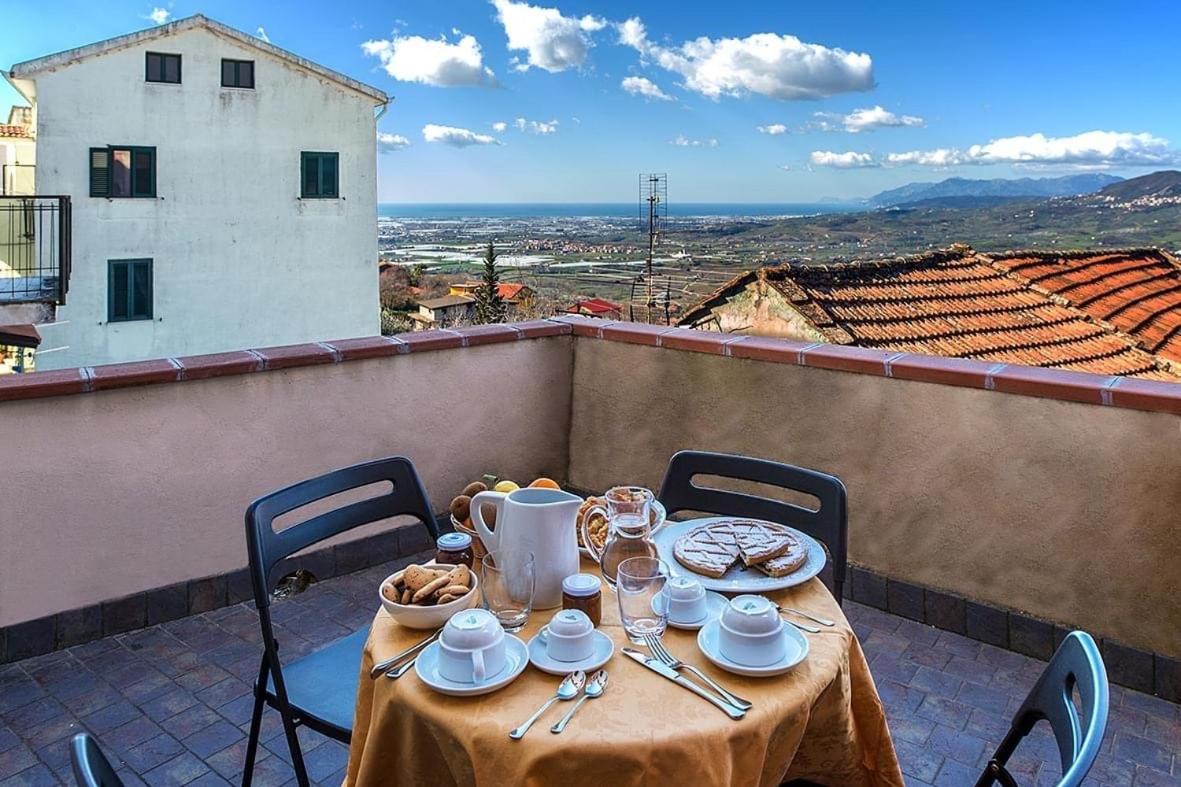 Quadruple Room with Terrace photo 2