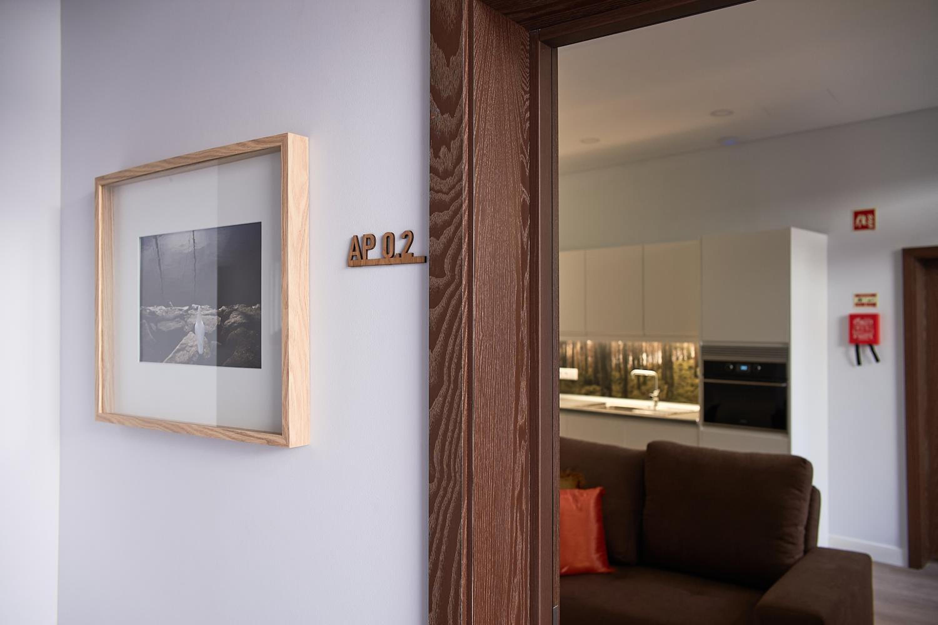 One-Bedroom Apartment photo 2