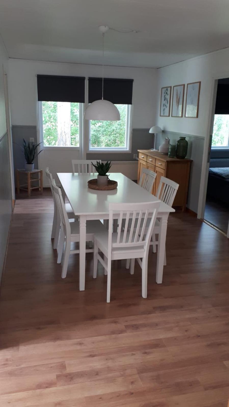 Three-Bedroom House photo 1