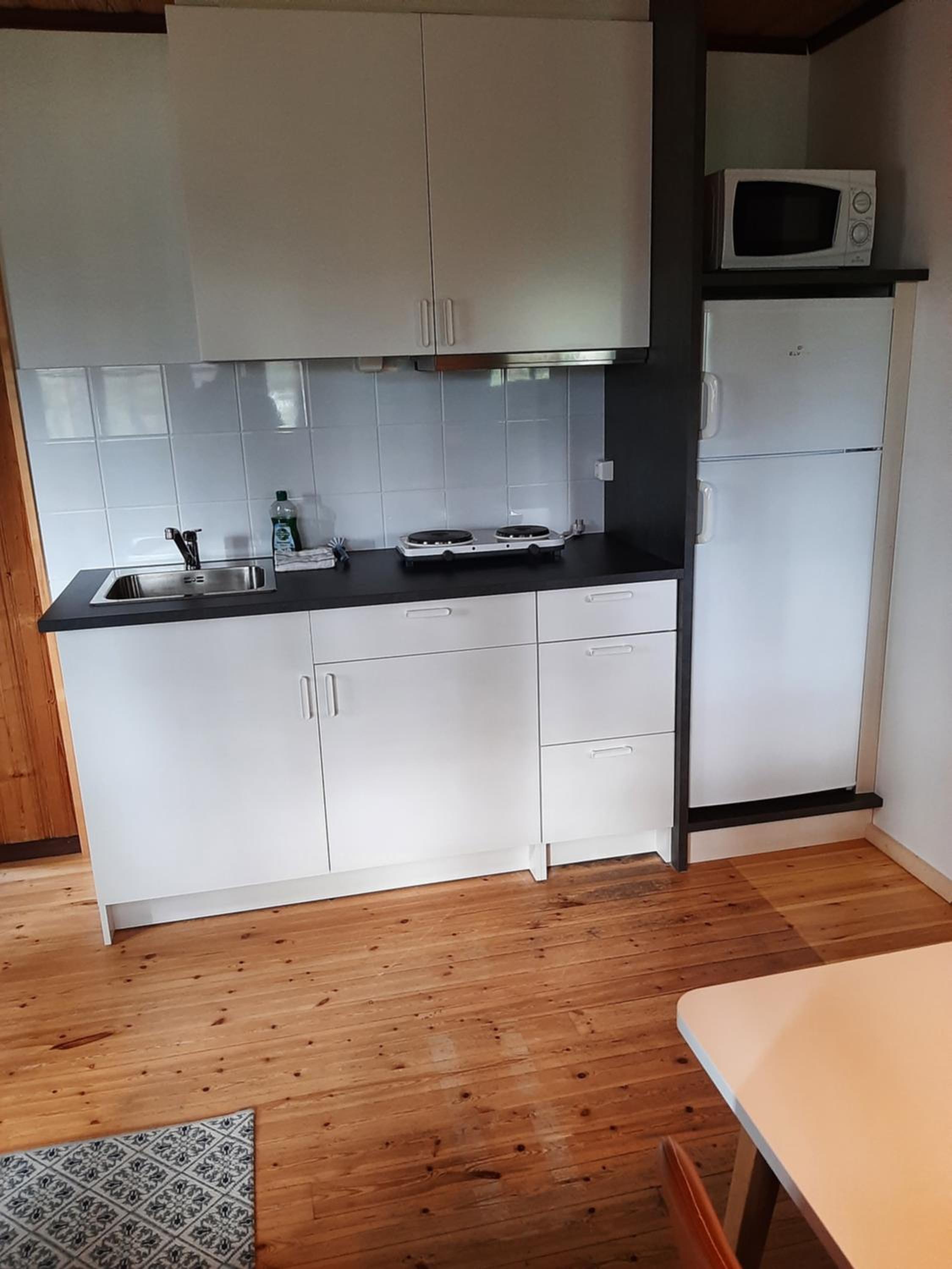 One-Bedroom House photo 1