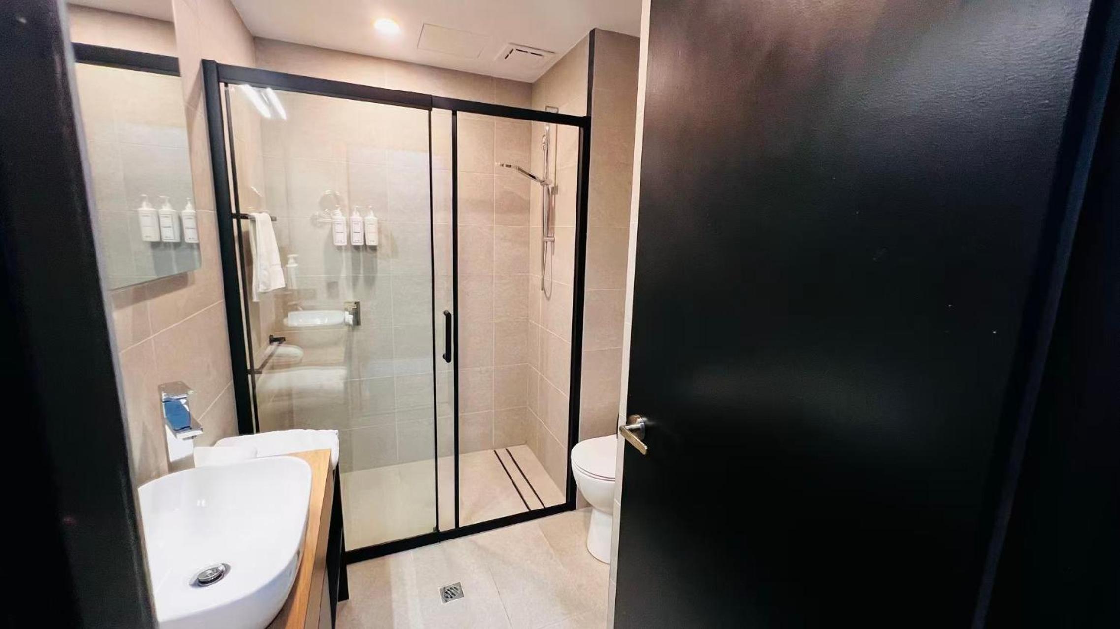 Park Inn by Radisson Melbourne Carlton — photo 37