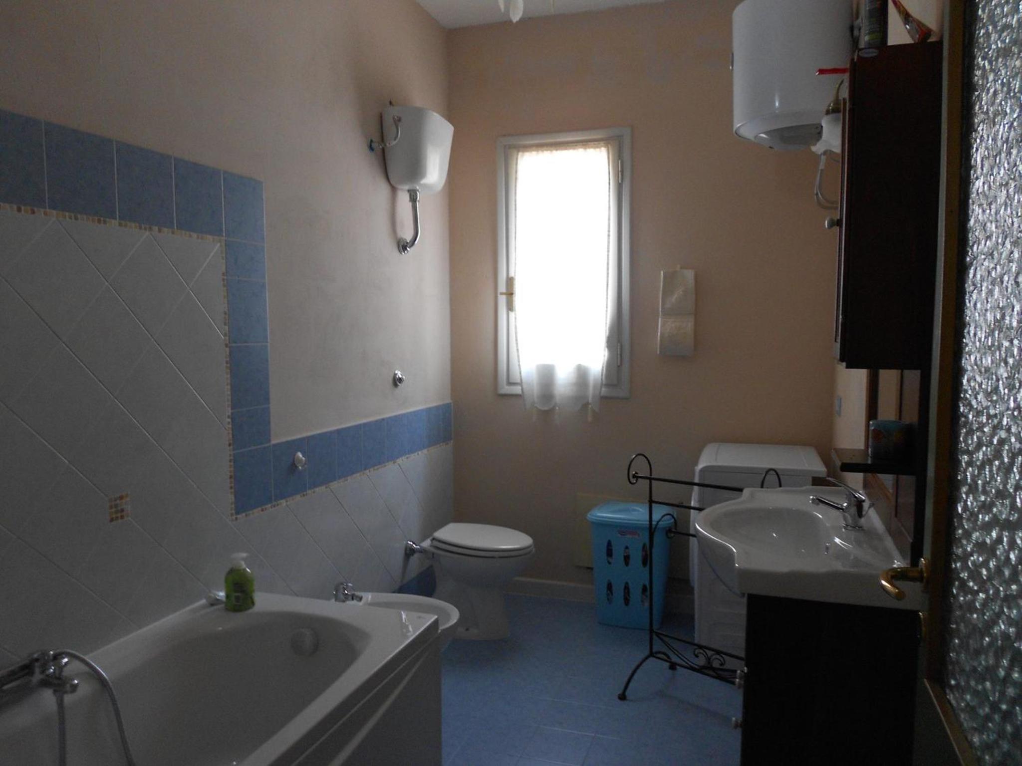 Two-Bedroom House photo 2