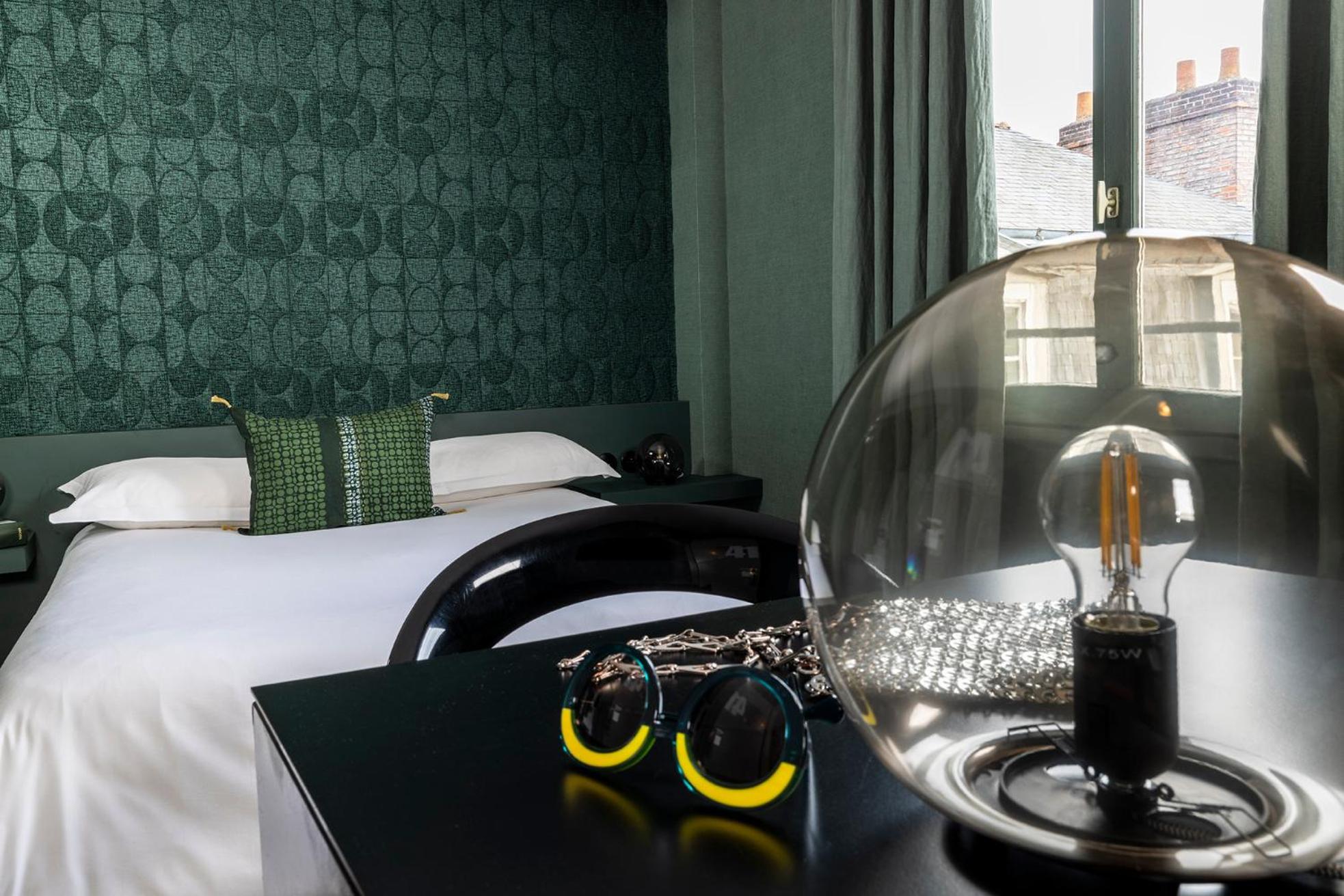 Standard Double Room - Photo 4