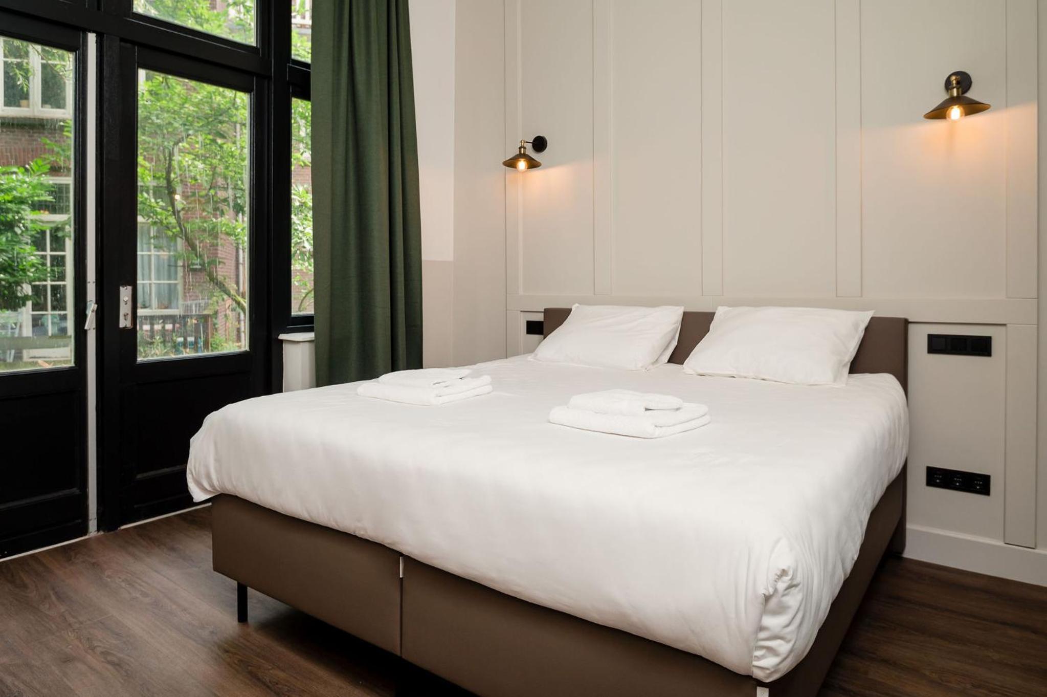 Comfy Room - Photo 12