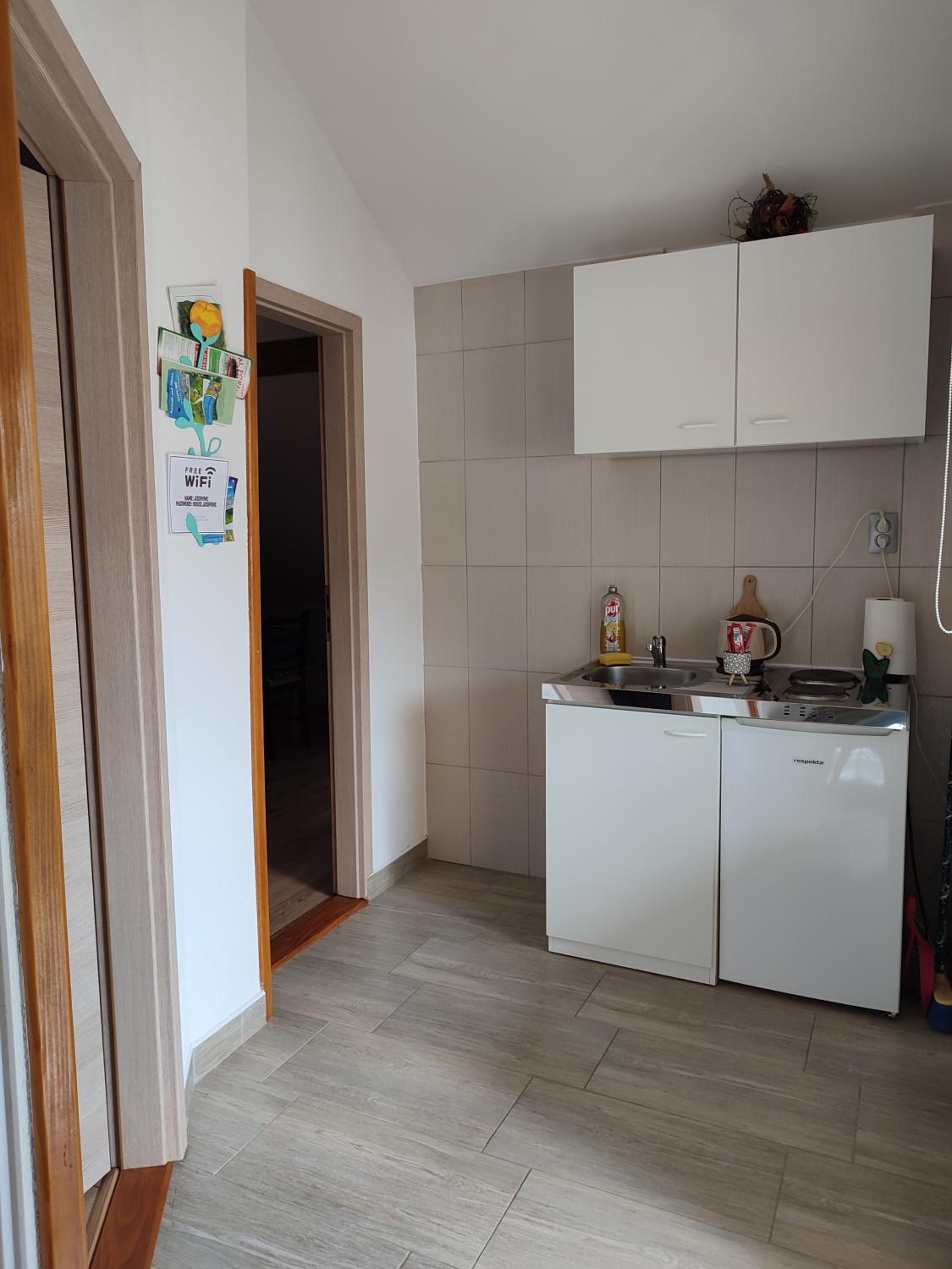 Two-Bedroom Suite - Photo 6