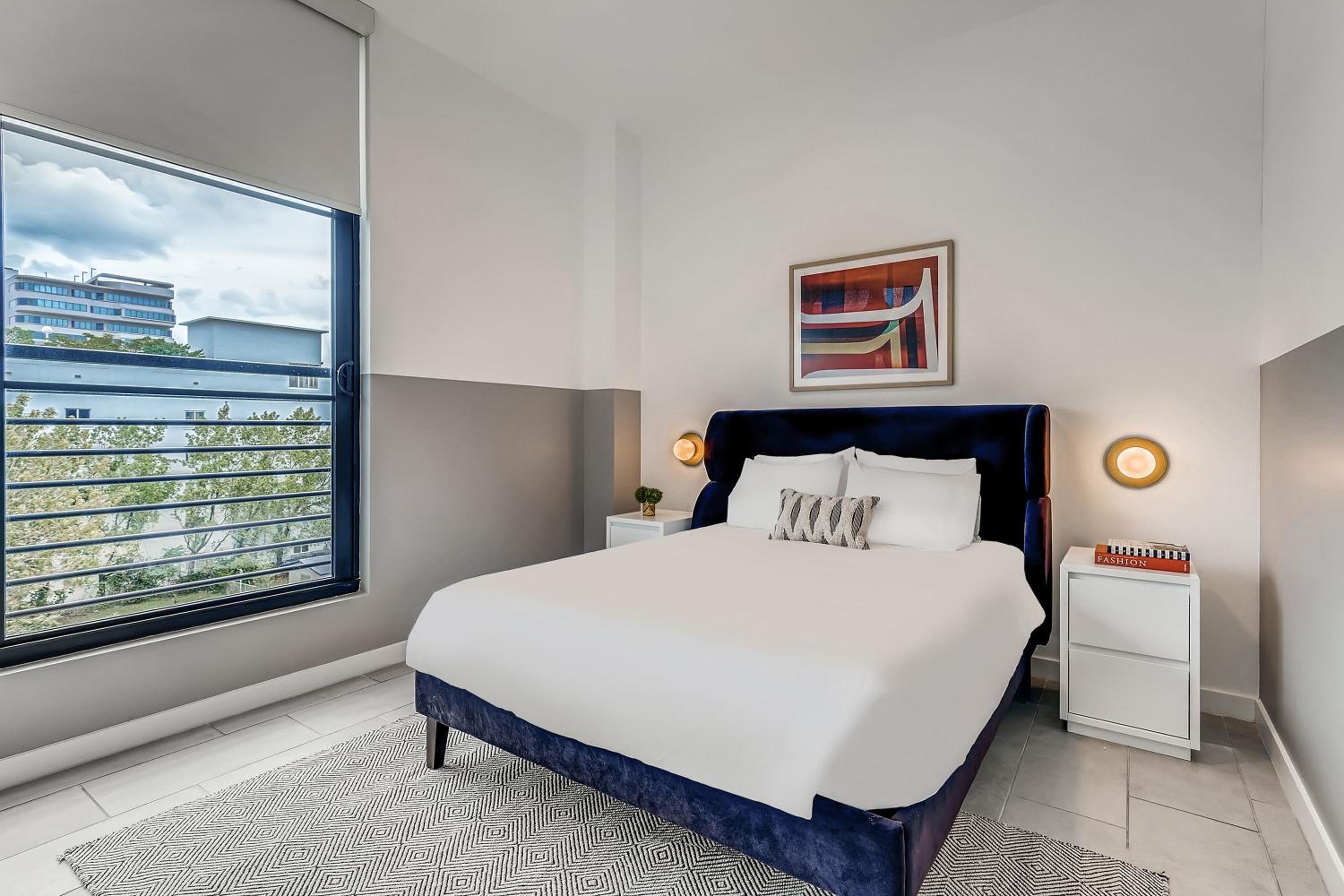 2 Bedroom Suite, 2 Queens photo 3