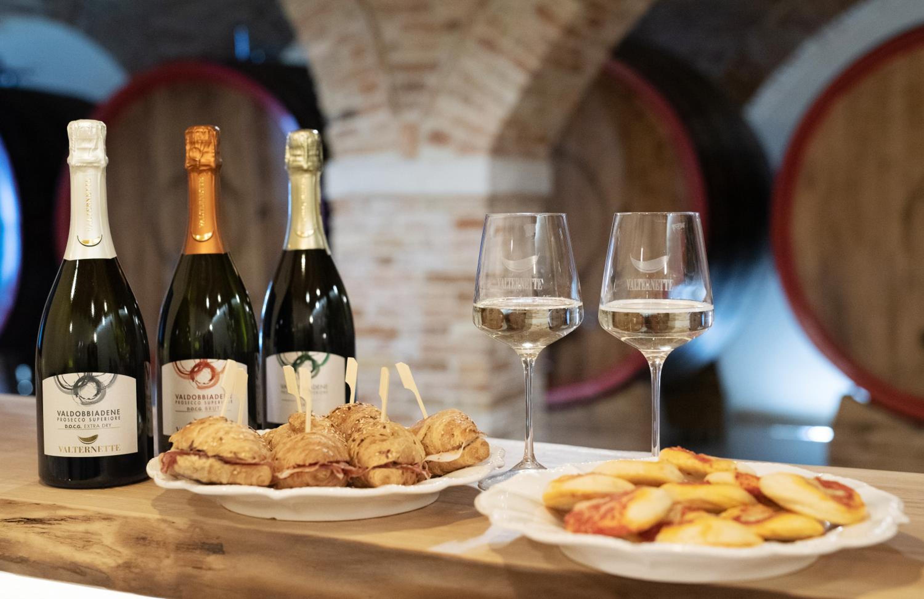 Double or Twin Room photo 3