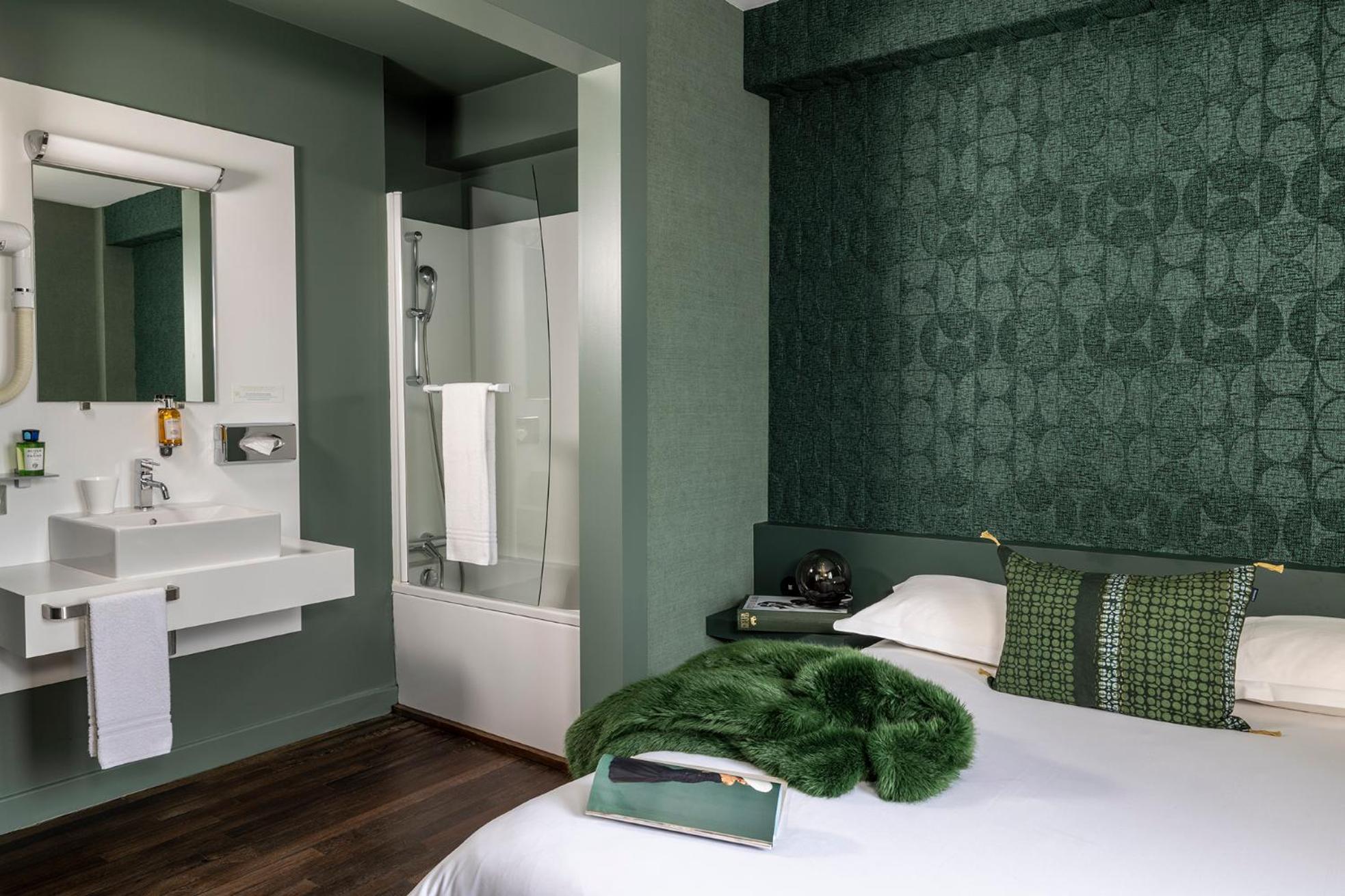 Standard Double Room - Photo 5