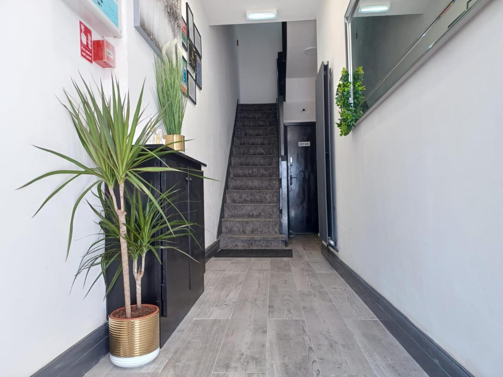 Apartment - Ground Floor - Photo 13