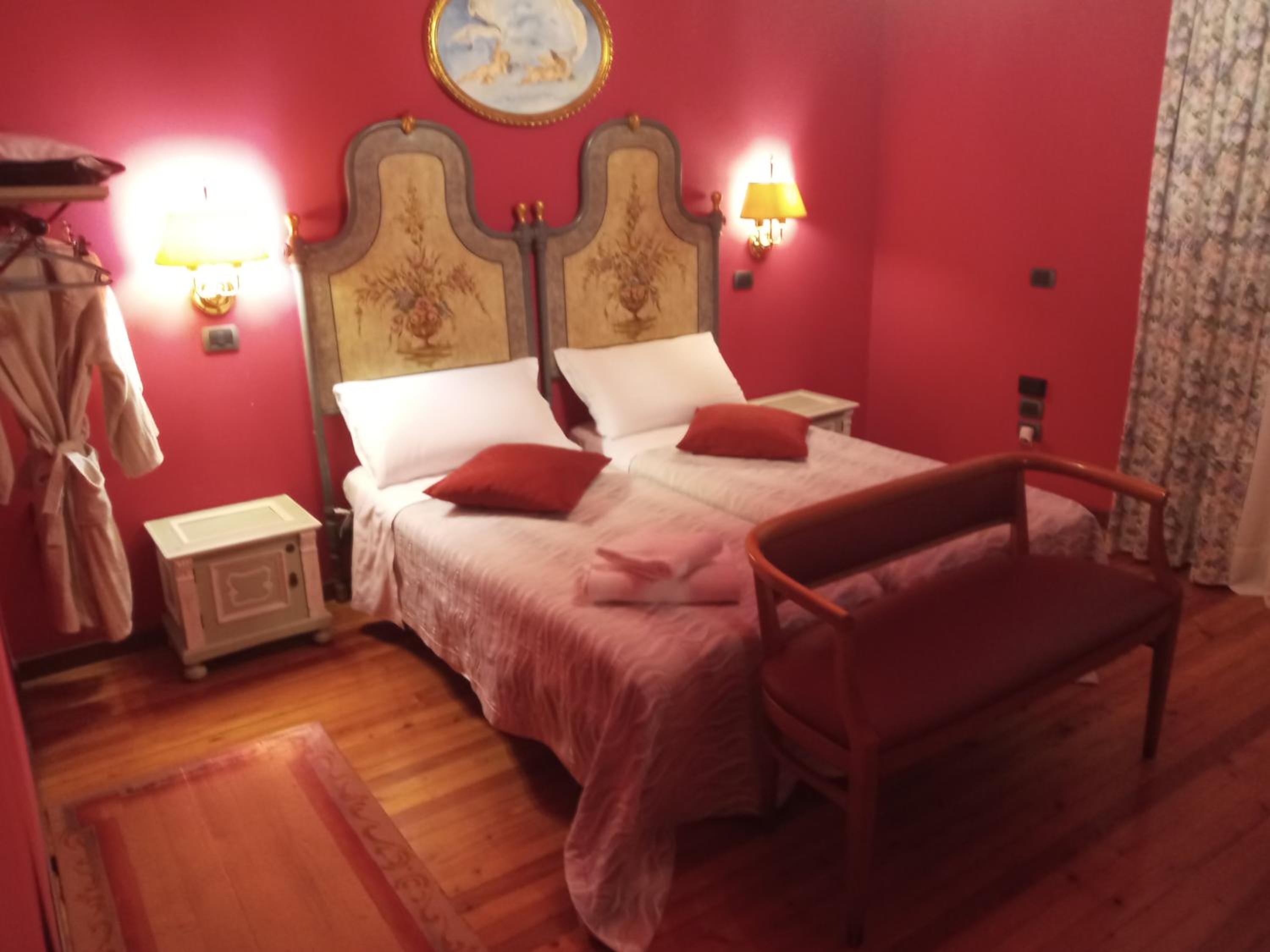 Budget Twin Room photo 2